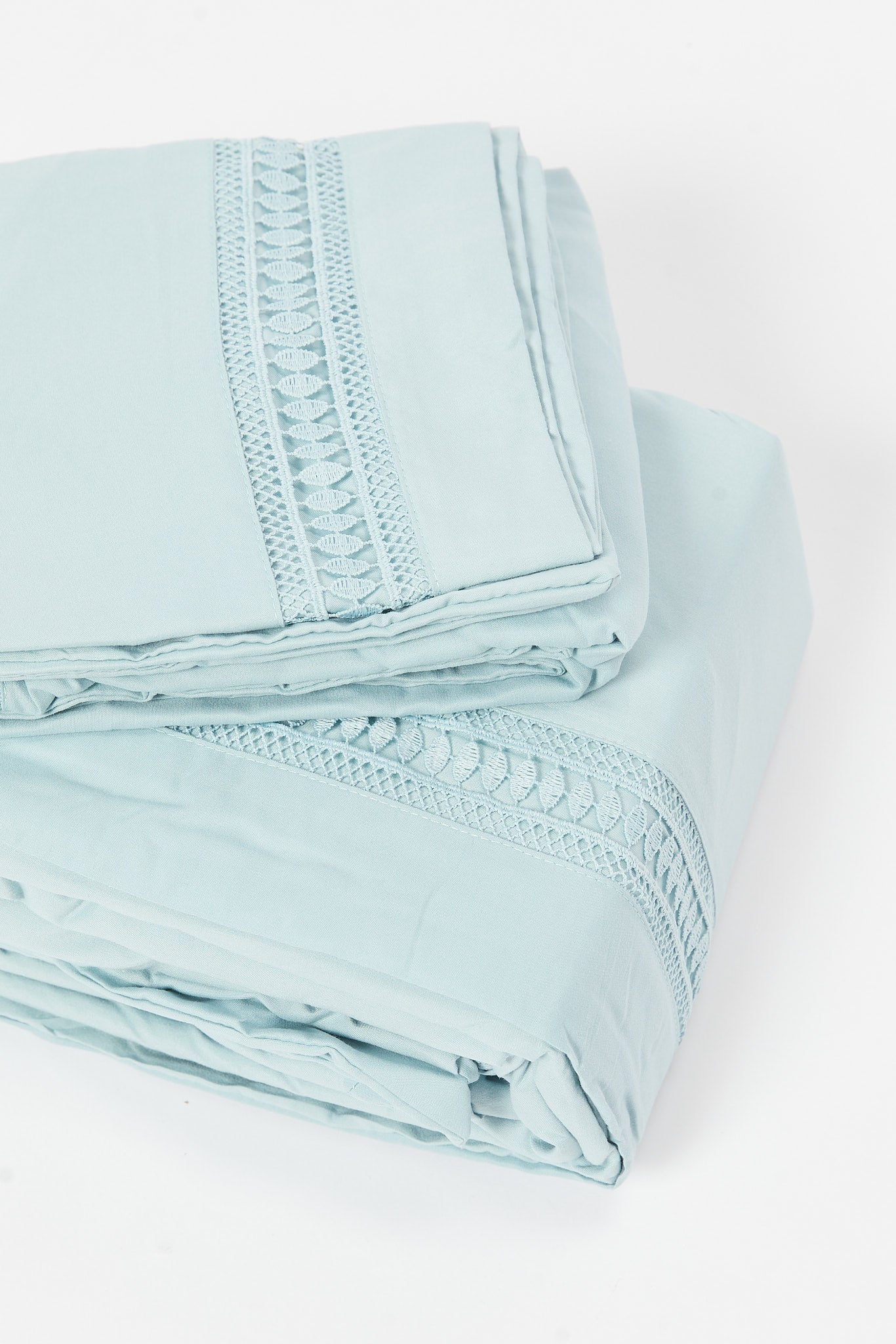 Redtag-Teal-3-Piece-Duvet-Cover-With-Lace-Border-(King-Size)-Category:Duvet-Covers,-Colour:Teal,-Deals:New-In,-Dept:Home,-Filter:Home-Bedroom,-HMW-BED-Duvet-Covers,-New-In-HMW-BED,-Non-Sale,-S23B,-Section:Homewares-Home-Bedroom-
