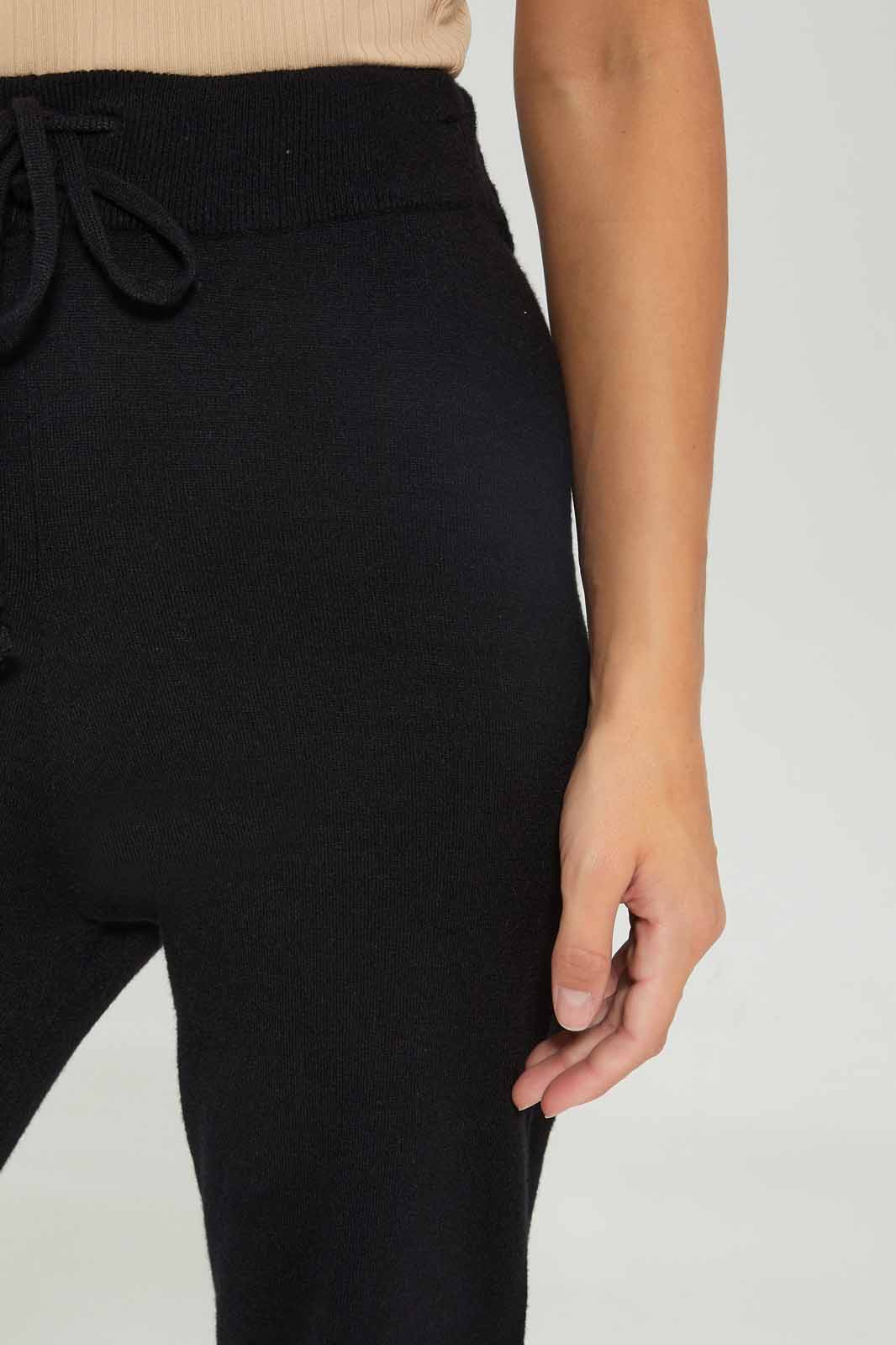 Redtag-Women-Black-Knitted-Jogger-Category:Trousers,-Colour:Black,-Deals:New-In,-Dept:Ladieswear,-Filter:Women's-Clothing,-LDC,-LDC-Trousers,-New-In-LDC-APL,-Non-Sale,-S23A,-Section:Women,-TBL-Women's-
