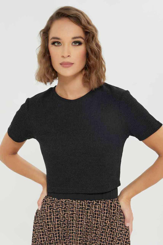 Redtag-Women-Black-Crop-Top-(blank),-Category:Tops,-Colour:Black,-Deals:New-In,-Dept:Ladieswear,-Filter:Women's-Clothing,-LDC,-LDC-Tops,-New-In-LDC-APL,-Non-Sale,-S23A,-Section:Women-Women's-