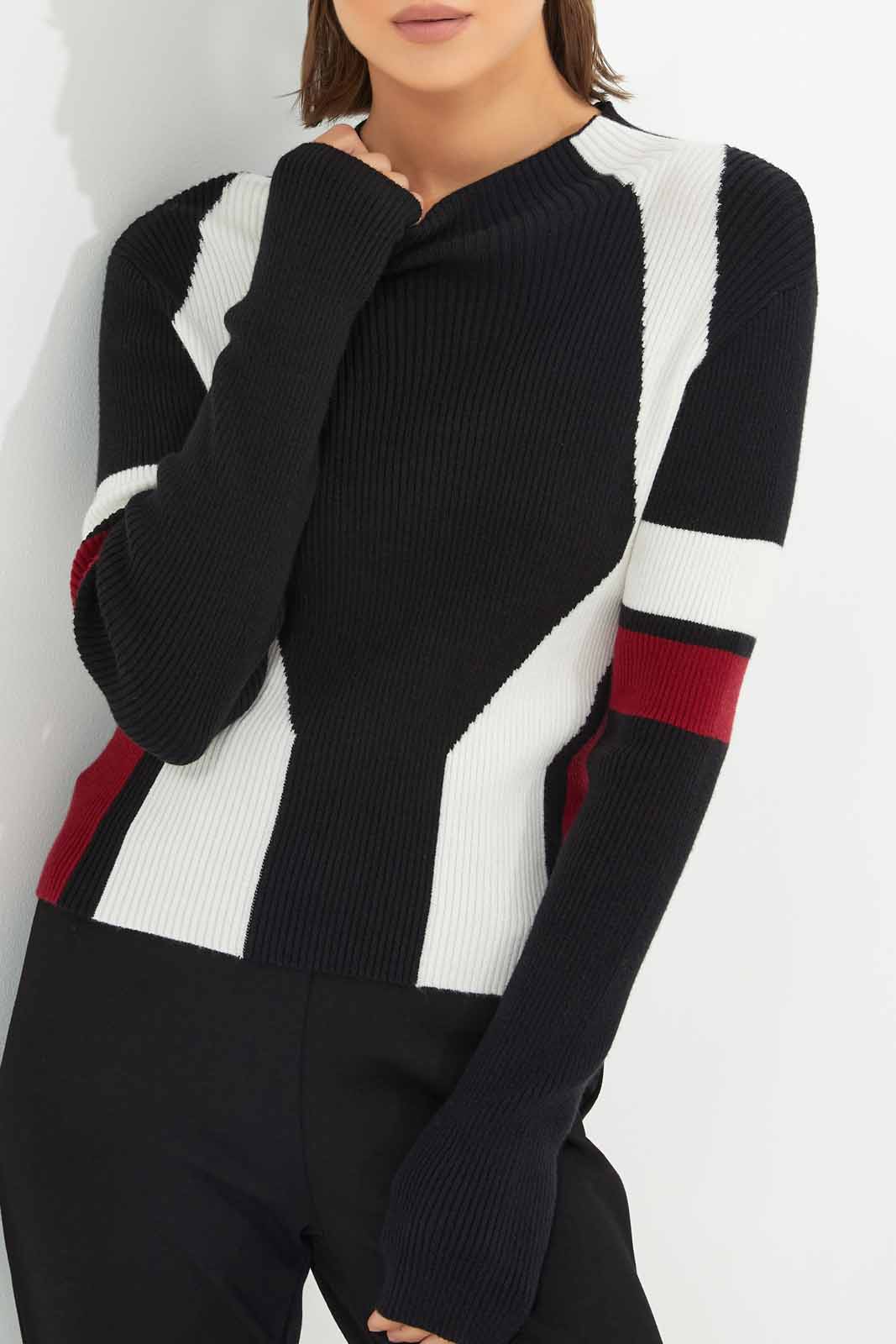 Redtag-Women-Black-Pullover-Category:Pullovers,-Colour:Black,-Deals:New-In,-Dept:Ladieswear,-Filter:Women's-Clothing,-LDC,-LDC-Pullovers,-New-In-LDC-APL,-Non-Sale,-S23A,-Section:Women-Women's-