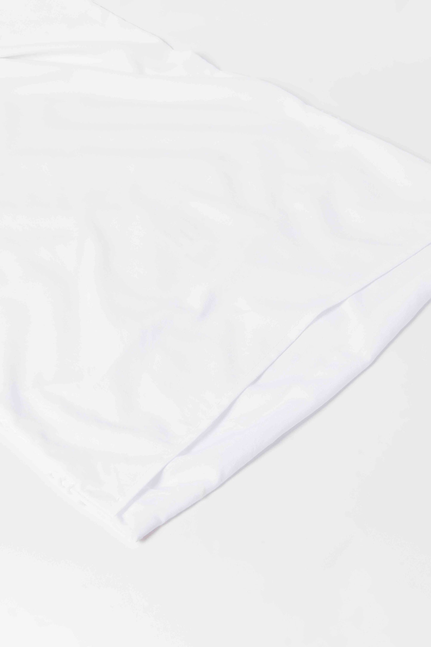 Redtag-Ivory-3-Piece-Textured-Comforter-Set-(King-Size)-Category:Comforters,-Colour:Ivory,-Deals:New-In,-Dept:Home,-Filter:Home-Bedroom,-HMW-BED-Comforters,-New-In-HMW-BED,-Non-Sale,-S23A,-Section:Homewares-Home-Bedroom-