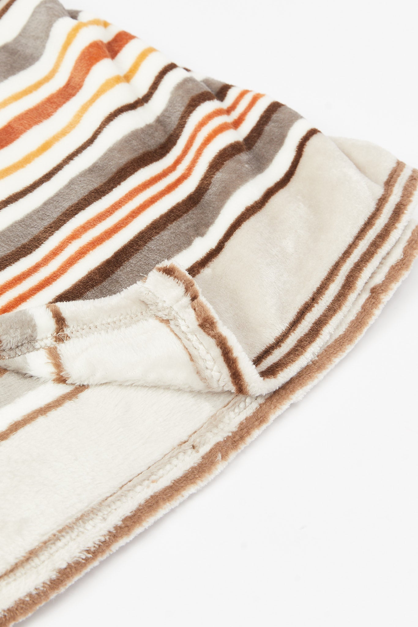 Redtag-Grey-Stripe-Printed-Blanket-(Single-Size)-Category:Blankets,-Colour:Grey,-Deals:New-In,-Dept:Home,-Filter:Home-Bedroom,-HMW-BED-Blankets,-New-In-HMW-BED,-Non-Sale,-S23B,-Section:Homewares-Home-Bedroom-