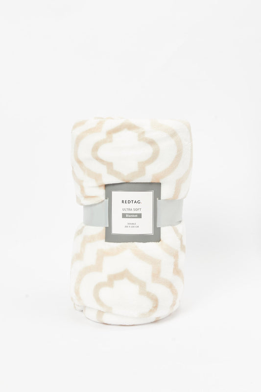 Redtag-Beige-With-Beige-Print-Blanket-(Double-Size)-Category:Blankets,-Colour:Beige,-Deals:New-In,-Dept:Home,-Filter:Home-Bedroom,-HMW-BED-Blankets,-New-In-HMW-BED,-Non-Sale,-S23B,-Section:Homewares-Home-Bedroom-