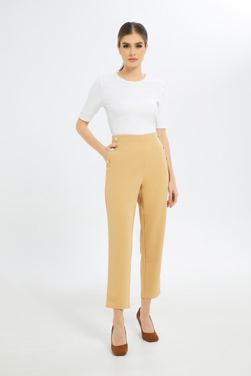 Redtag-Women-White-Tops-Category:Tops,-Colour:White,-Deals:New-In,-Dept:Ladieswear,-Filter:Women's-Clothing,-LDC,-LDC-Tops,-New-In-LDC-APL,-Non-Sale,-S23C,-Section:Women-Women's-