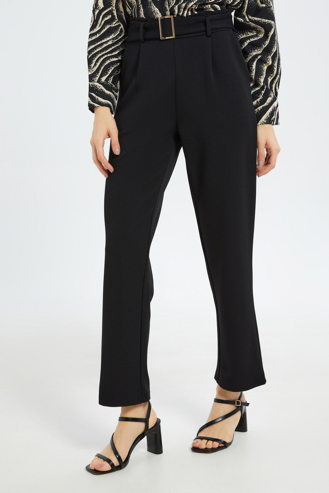 Redtag-Women-Black-Trousers-With-Belt-Category:Trousers,-Colour:Black,-Deals:New-In,-Dept:Ladieswear,-Filter:Women's-Clothing,-LDC,-LDC-Trousers,-New-In-LDC-APL,-Non-Sale,-S23C,-Section:Women-Women's-