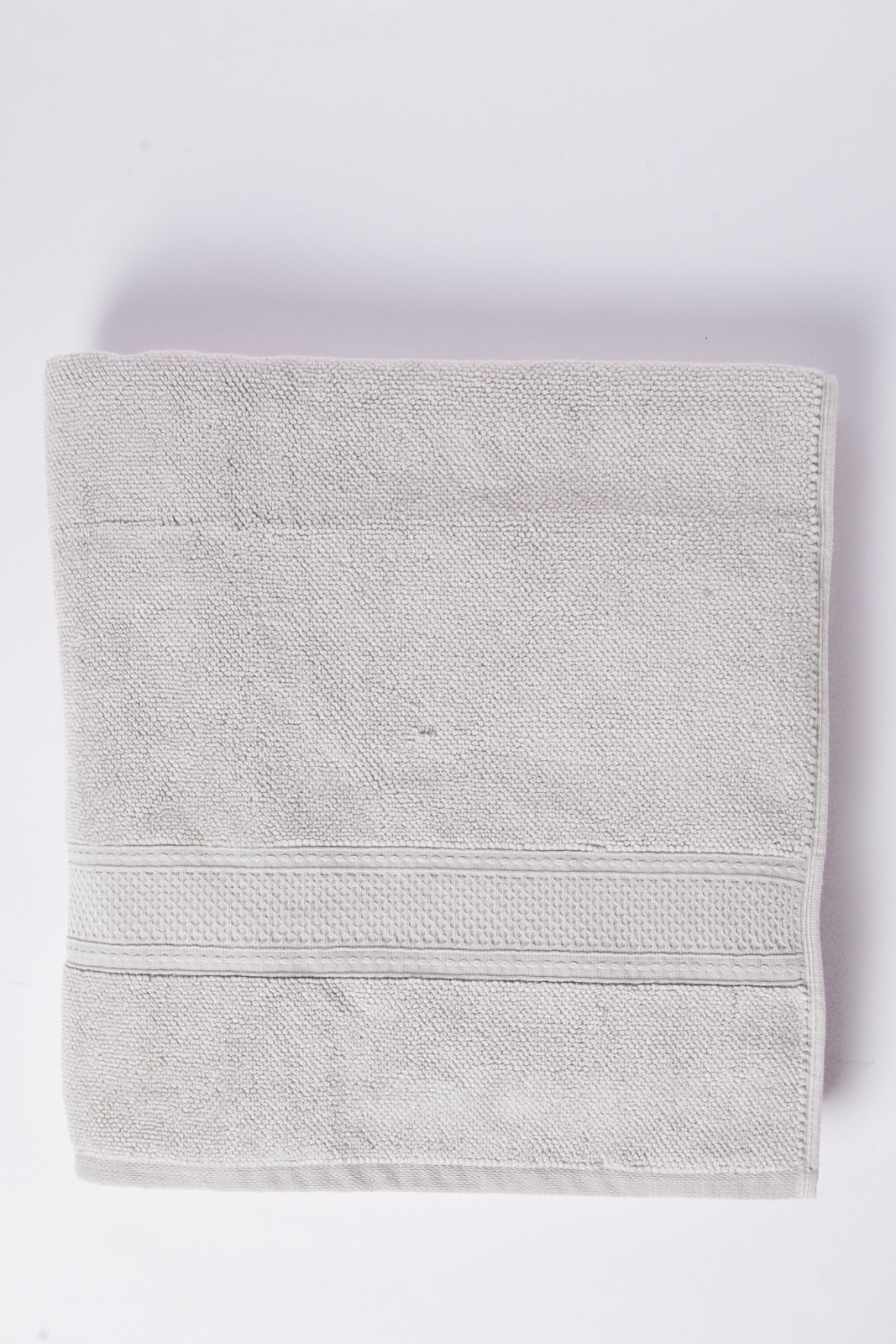 Redtag-Light-Grey-Textured-Cotton-Bath-Towel-Category:Towels,-Colour:Grey,-Deals:New-In,-Dept:Home,-Filter:Home-Bathroom,-HMW-BAC-Towels,-New-In-HMW-BAC,-Non-Sale,-S23A,-Section:Homewares-Home-Bathroom-