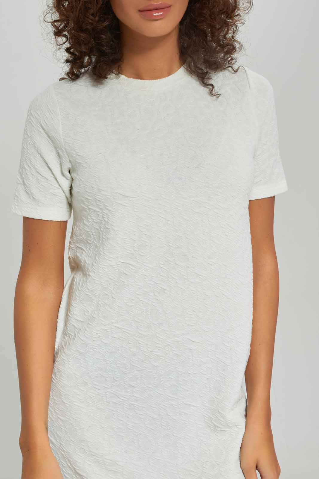 Redtag-Women-Cream-Solid-Jacquard-Shift-Dress-Category:Dresses,-Colour:Cream,-Deals:New-In,-Dept:Ladieswear,-Filter:Women's-Clothing,-KSH,-New-In-Women-APL,-Non-Sale,-S23A,-Section:Women,-Women-Dresses-Women's-