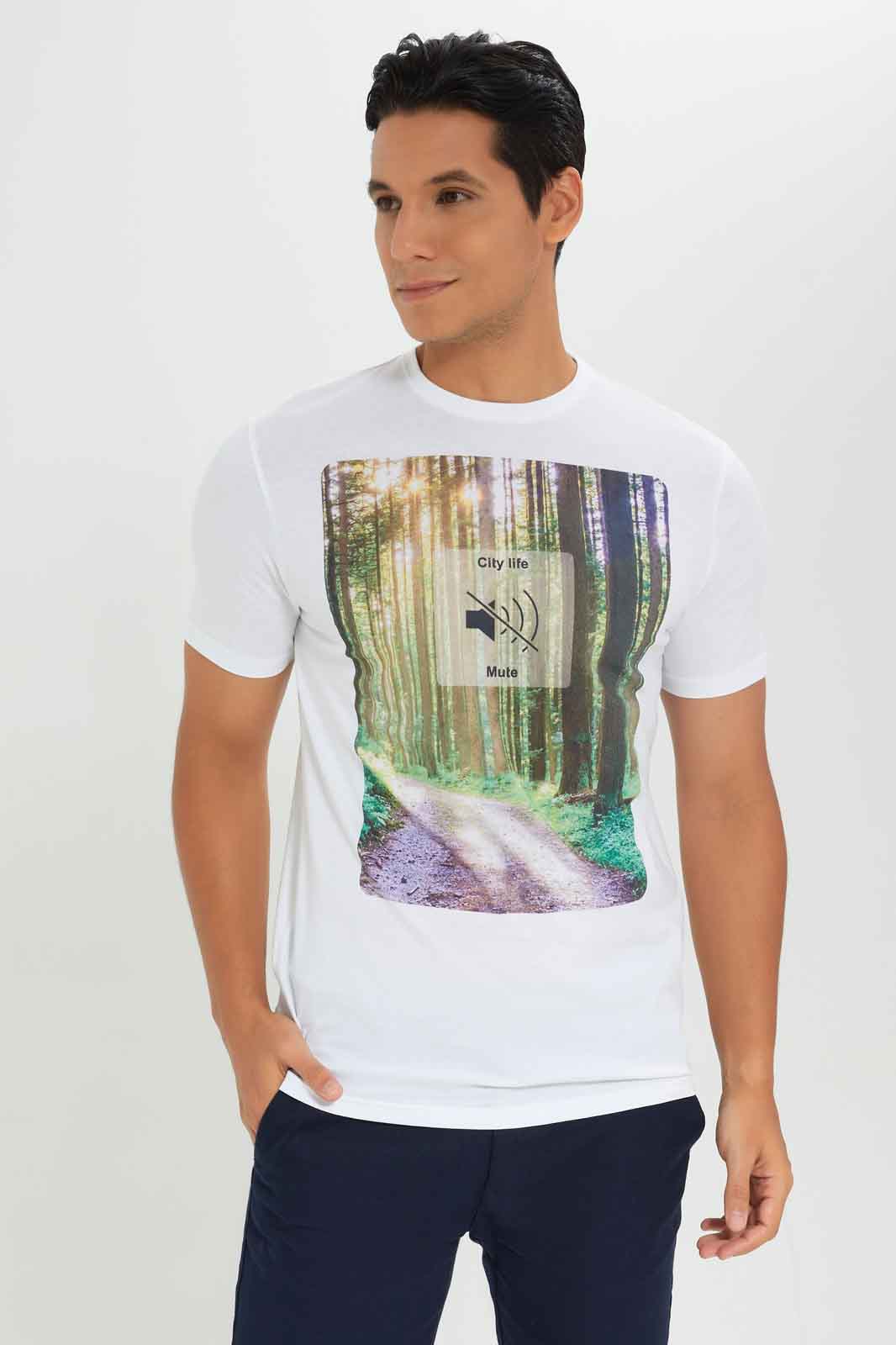 Redtag-Men-White-Graphic-T-Shirt-Category:T-Shirts,-Colour:White,-Deals:New-In,-Dept:Menswear,-Filter:Men's-Clothing,-Men-T-Shirts,-New-In-Men-APL,-Non-Sale,-S23A,-Section:Men,-TBL-Men's-
