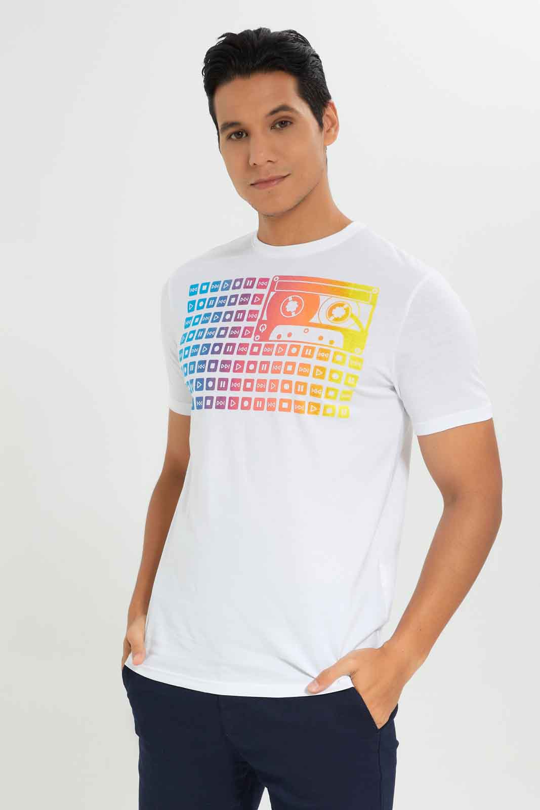Redtag-Men-White-Graphic-T-Shirt-Category:T-Shirts,-Colour:White,-Deals:New-In,-Dept:Menswear,-Filter:Men's-Clothing,-Men-T-Shirts,-New-In-Men-APL,-Non-Sale,-S23A,-Section:Men,-TBL-Men's-