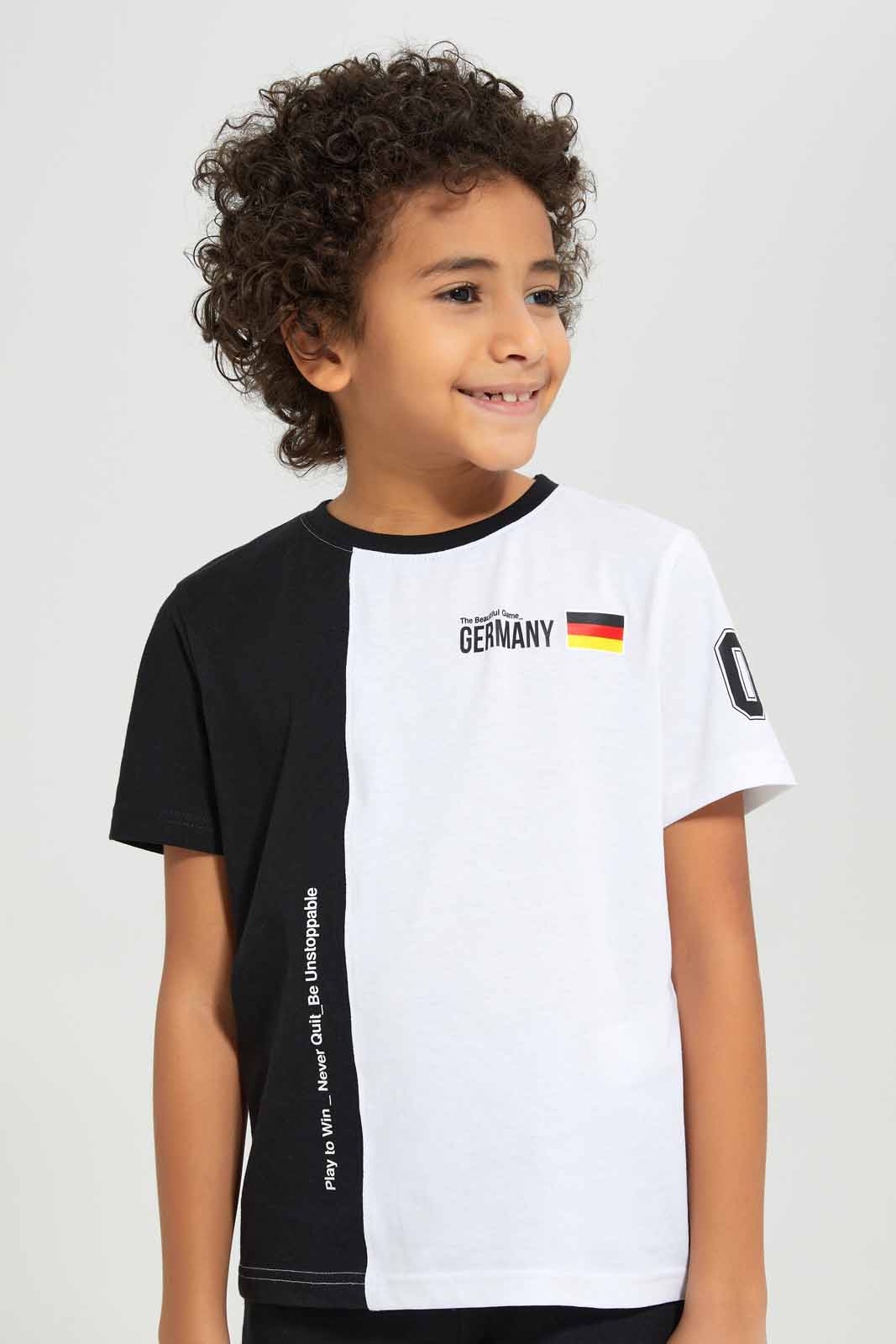 Boys Black And White Germany Set (2 Piece)