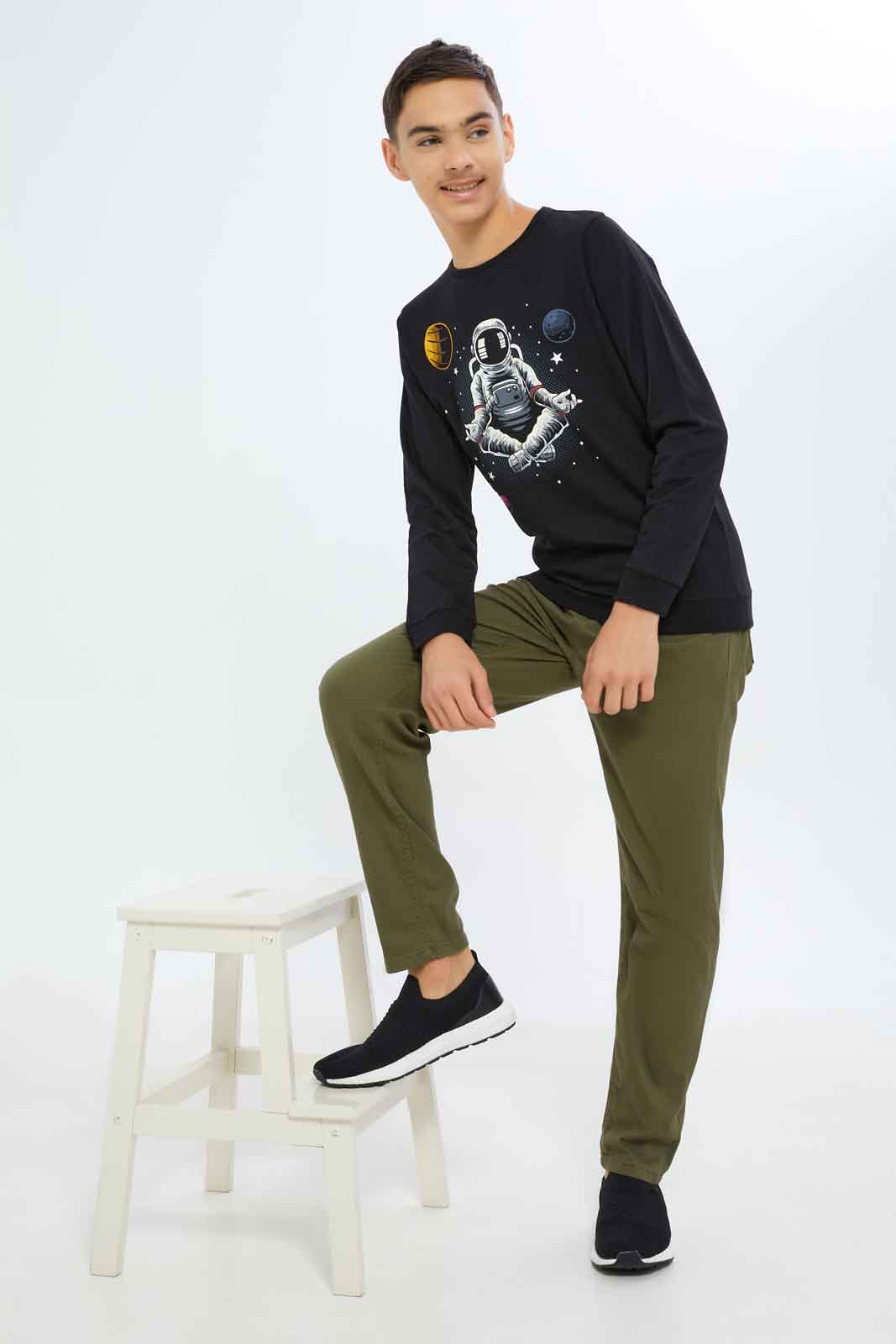 Redtag-Boys-Olive-Pull-On-Casual-Trouser-BSR-Trousers,-Category:Trousers,-Colour:Olive,-Deals:New-In,-Dept:Boys,-Filter:Senior-Boys-(8-to-14-Yrs),-New-In-BSR-APL,-Non-Sale,-S23A,-Section:Boys-(0-to-14Yrs),-TBL-Senior-Boys-9 to 14 Years