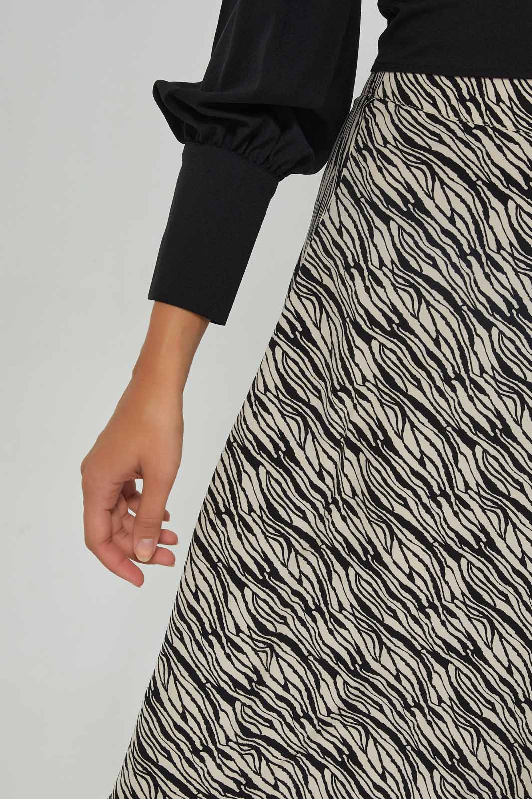 Redtag-Women-Assorted-Printed-A-Line-Midi-Skirt-Category:Skirts,-Colour:Assorted,-Deals:New-In,-Dept:Ladieswear,-Filter:Women's-Clothing,-New-In-Women-APL,-Non-Sale,-S23A,-Section:Women,-Women-Skirts-Women's-