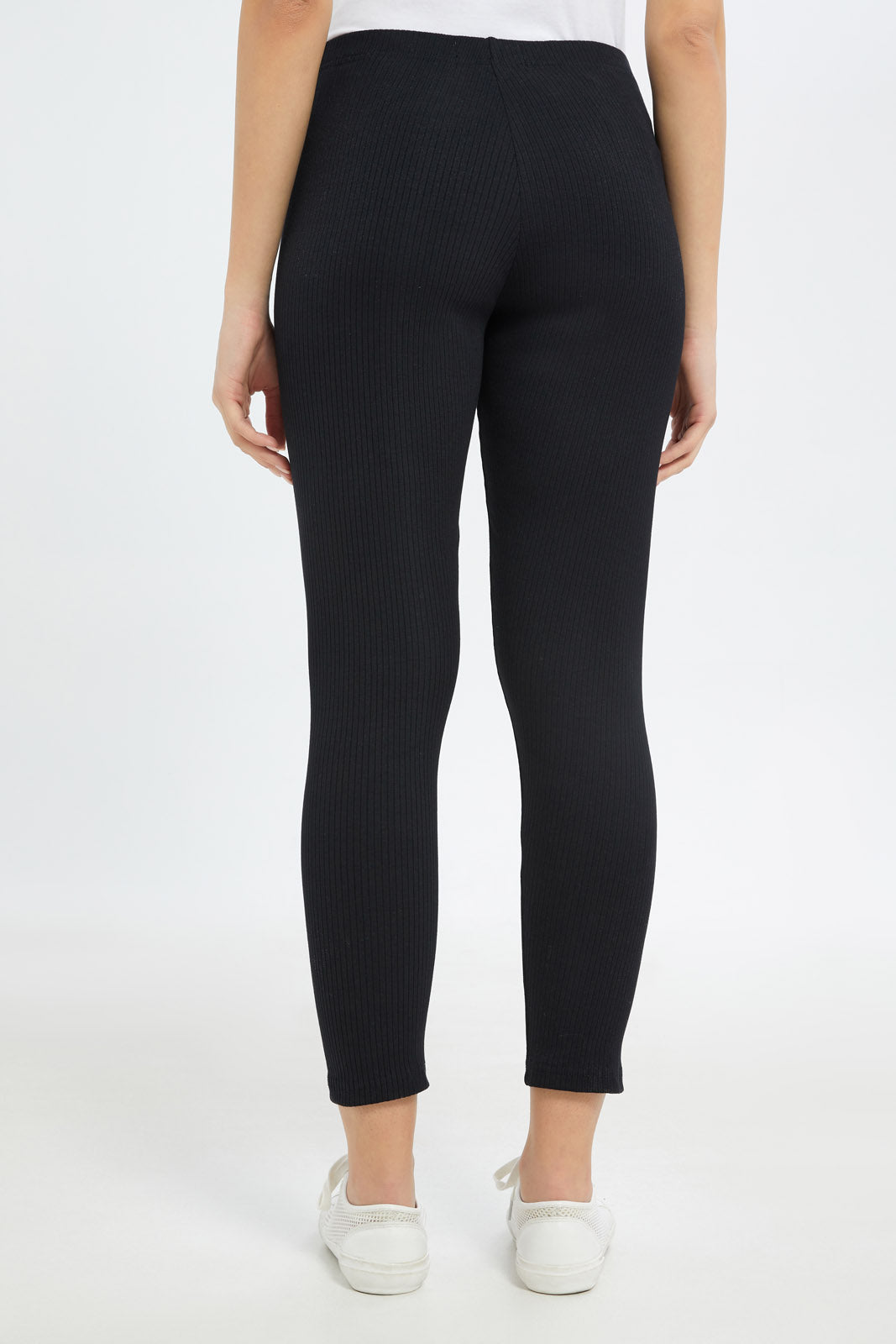 Redtag-Women-Black-Placement-Print-Ribbed-Legging-Category:Leggings,-Colour:Black,-Deals:Sale,-Dept:Ladieswear,-Filter:Women's-Clothing,-H1:LWR,-H2:LAD,-H3:TRS,-H4:LEG,-Sale-Women-APL,-Season:W22B,-Section:Women,-W22B,-Women-Leggings-Women's-
