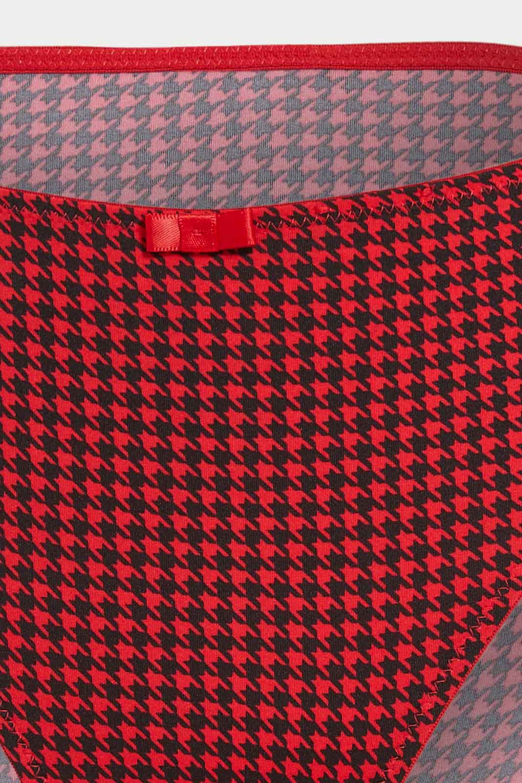 Redtag-Women-Assorted-Houndstooth-Print-2-Solid-Black,-Red/1Print-Hi-Leg-Brief-3-Pack-Category:Briefs,-Colour:Assorted,-Deals:New-In,-Dept:Ladieswear,-Filter:Women's-Clothing,-New-In-Women-APL,-Non-Sale,-S23A,-Section:Women,-Women-Briefs--