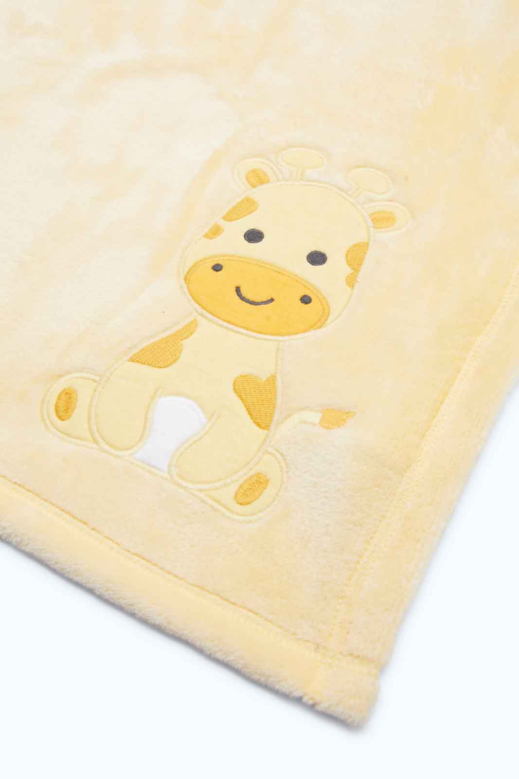 Redtag-Yellow-Solid-Giraffe-Coral-Fleece-Blanket-Category:Newborn-Accessories,-Colour:Yellow,-Deals:New-In,-Dept:New-Born,-Filter:Baby-(0-to-12-Mths),-NBF-Newborn-Accessories,-New-In-NBF-APL,-Non-Sale,-S23A,-Section:Boys-(0-to-14Yrs)-Baby-0 to 12 Months