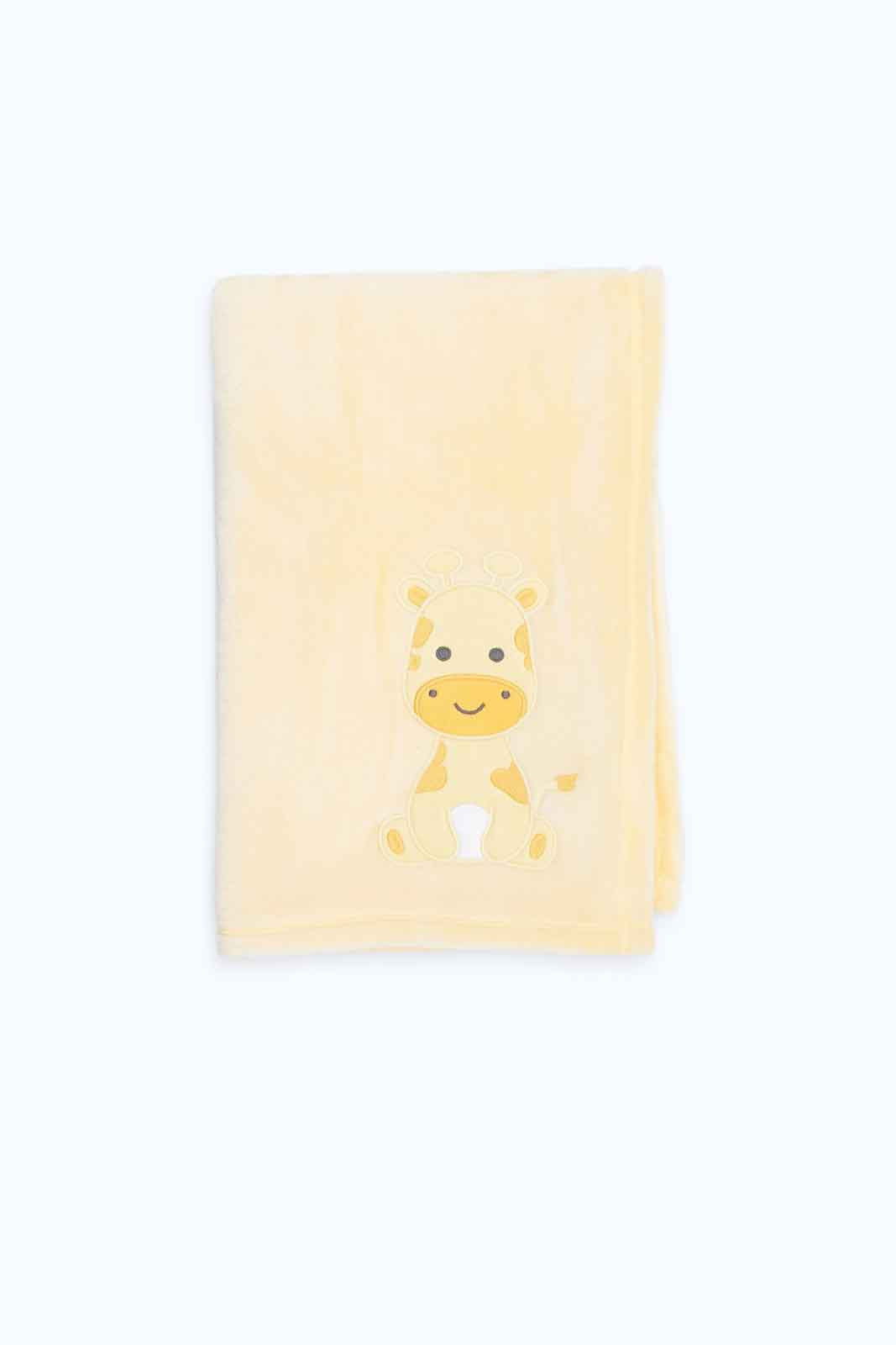 Redtag-Yellow-Solid-Giraffe-Coral-Fleece-Blanket-Category:Newborn-Accessories,-Colour:Yellow,-Deals:New-In,-Dept:New-Born,-Filter:Baby-(0-to-12-Mths),-NBF-Newborn-Accessories,-New-In-NBF-APL,-Non-Sale,-S23A,-Section:Boys-(0-to-14Yrs)-Baby-0 to 12 Months