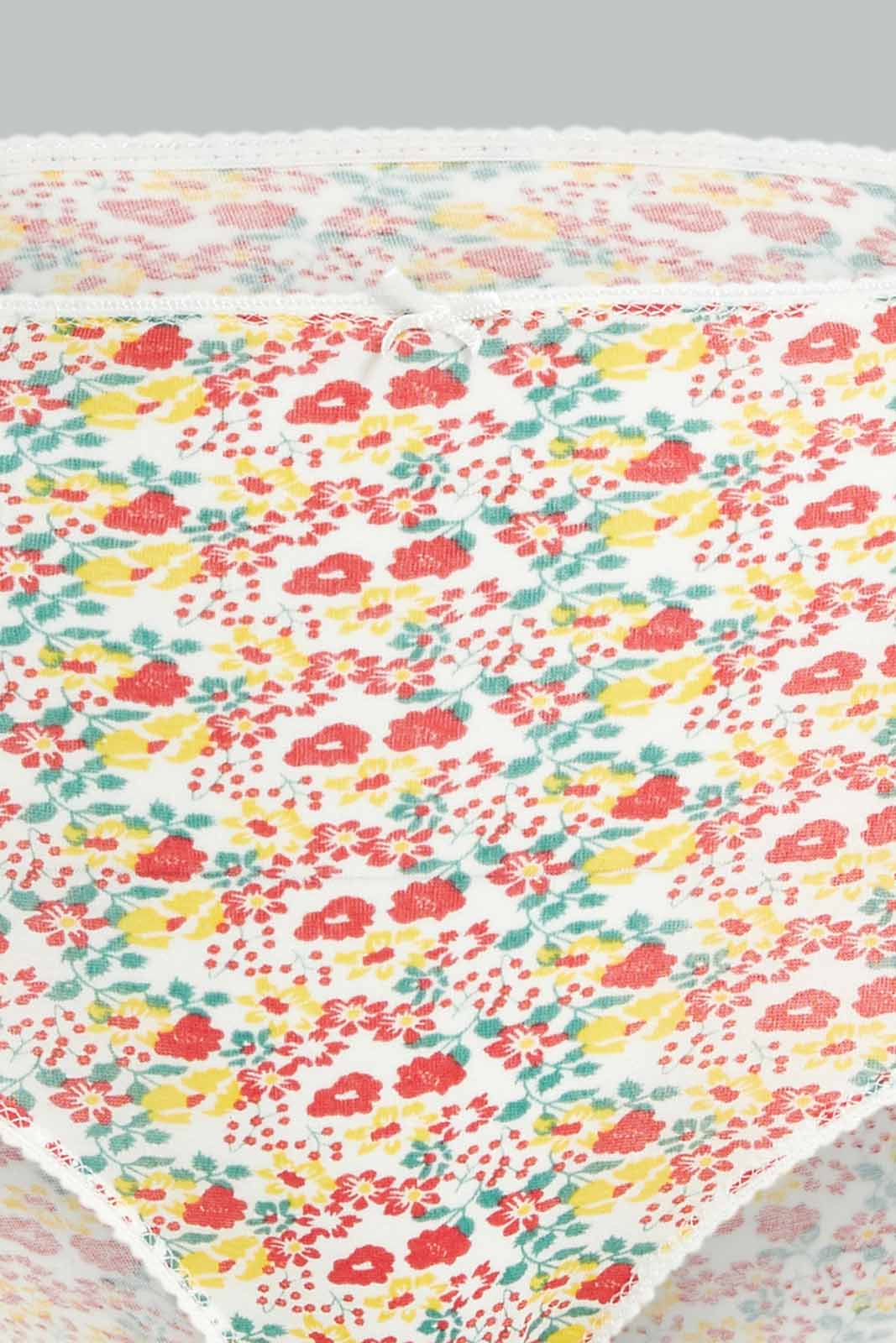 Redtag-Women-Assorted-Print/-Plain-Full-Mama-Briefs(5-Pack)-365,-Category:Briefs,-Colour:Assorted,-Deals:New-In,-Dept:Ladieswear,-Filter:Women's-Clothing,-New-In-Women-APL,-Non-Sale,-Section:Women,-Women-Briefs--