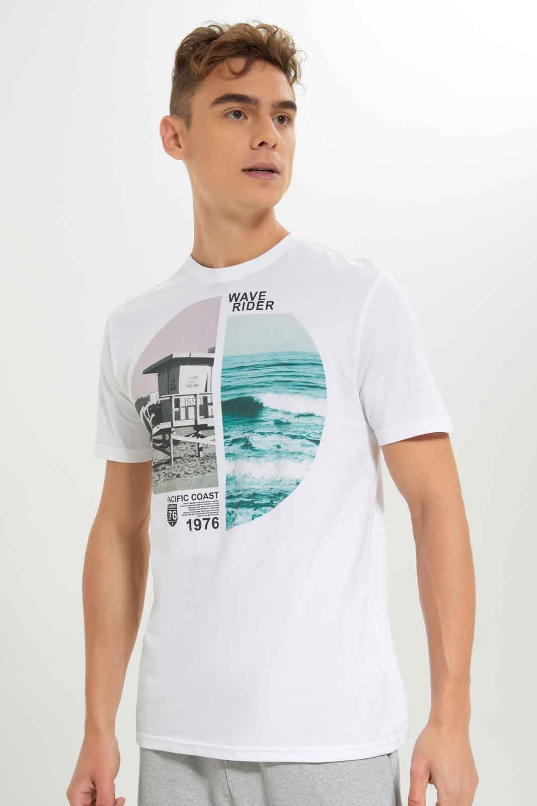 Redtag-Men-White-Graphic-T-Shirt-Category:T-Shirts,-Colour:White,-Deals:New-In,-Dept:Menswear,-Filter:Men's-Clothing,-Men-T-Shirts,-New-In-Men-APL,-Non-Sale,-S23A,-Section:Men,-TBL-Men's-