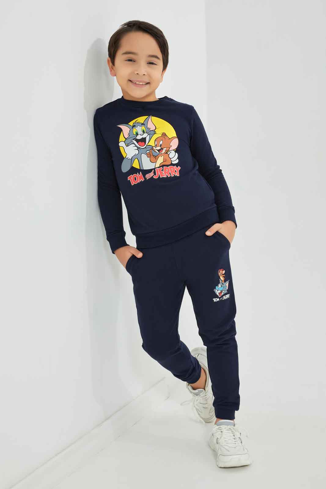 Redtag-Boys-Blue-Tom-And-Jerry-Crew-Neck-Sweatshirt-BOY-Sweatshirts,-Category:Sweatshirts,-CHA,-Colour:Blue,-Deals:New-In,-Dept:Boys,-Filter:Boys-(2-to-8-Yrs),-New-In-BOY-APL,-Non-Sale,-S23A,-Section:Boys-(0-to-14Yrs)-Boys-2 to 8 Years