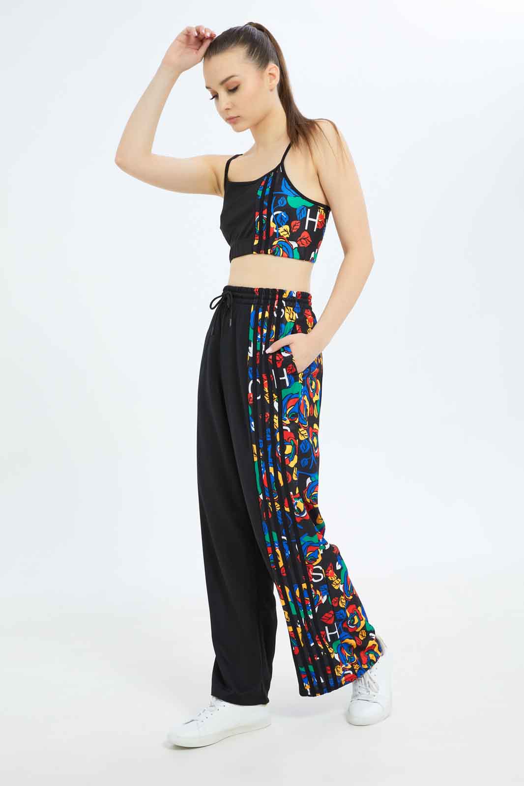 Redtag-Women-Black-Strappy-Sports-Bra-With-Placement-Print-Category:T-Shirts,-Colour:Black,-Deals:New-In,-Dept:Ladieswear,-Filter:Women's-Clothing,-New-In-Women-APL,-Non-Sale,-S23A,-Section:Women,-Women-T-Shirts-Women's-