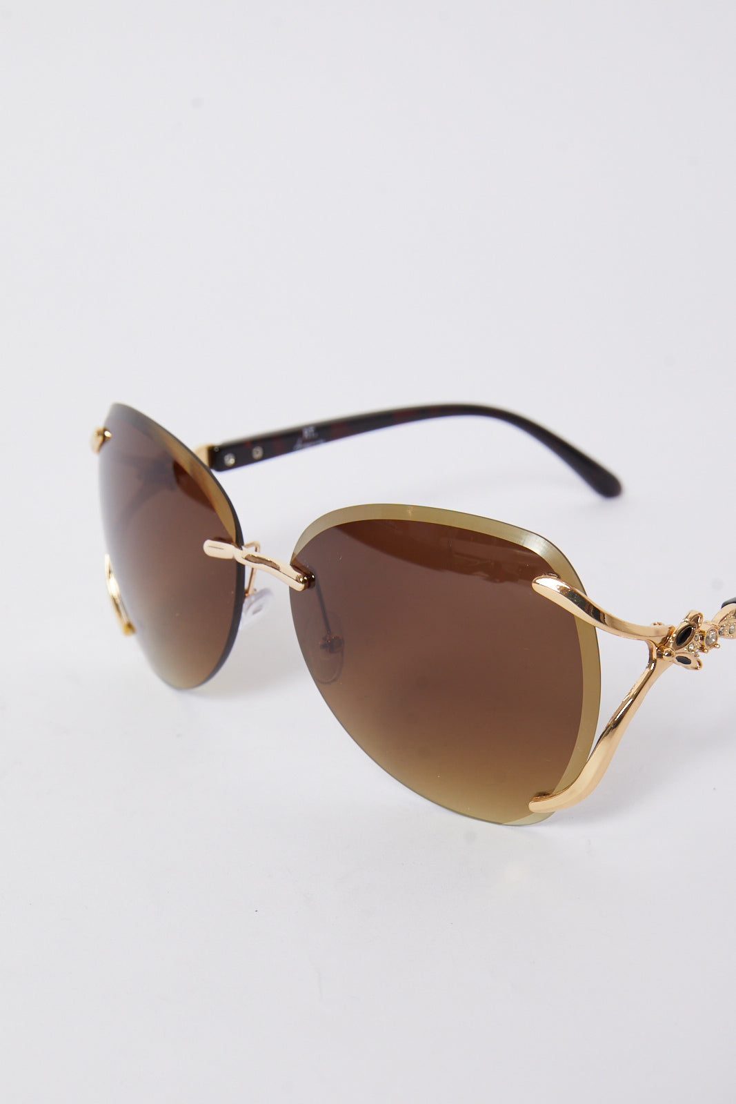 Redtag-Oversized-Sunglasses-Category:Sunglasses,-Colour:Assorted,-Deals:New-In,-Dept:Ladieswear,-Filter:Women's-Accessories,-New-In,-New-In-Women-ACC,-Non-Sale,-S23A,-Section:Women,-Women-Sunglasses-Women-