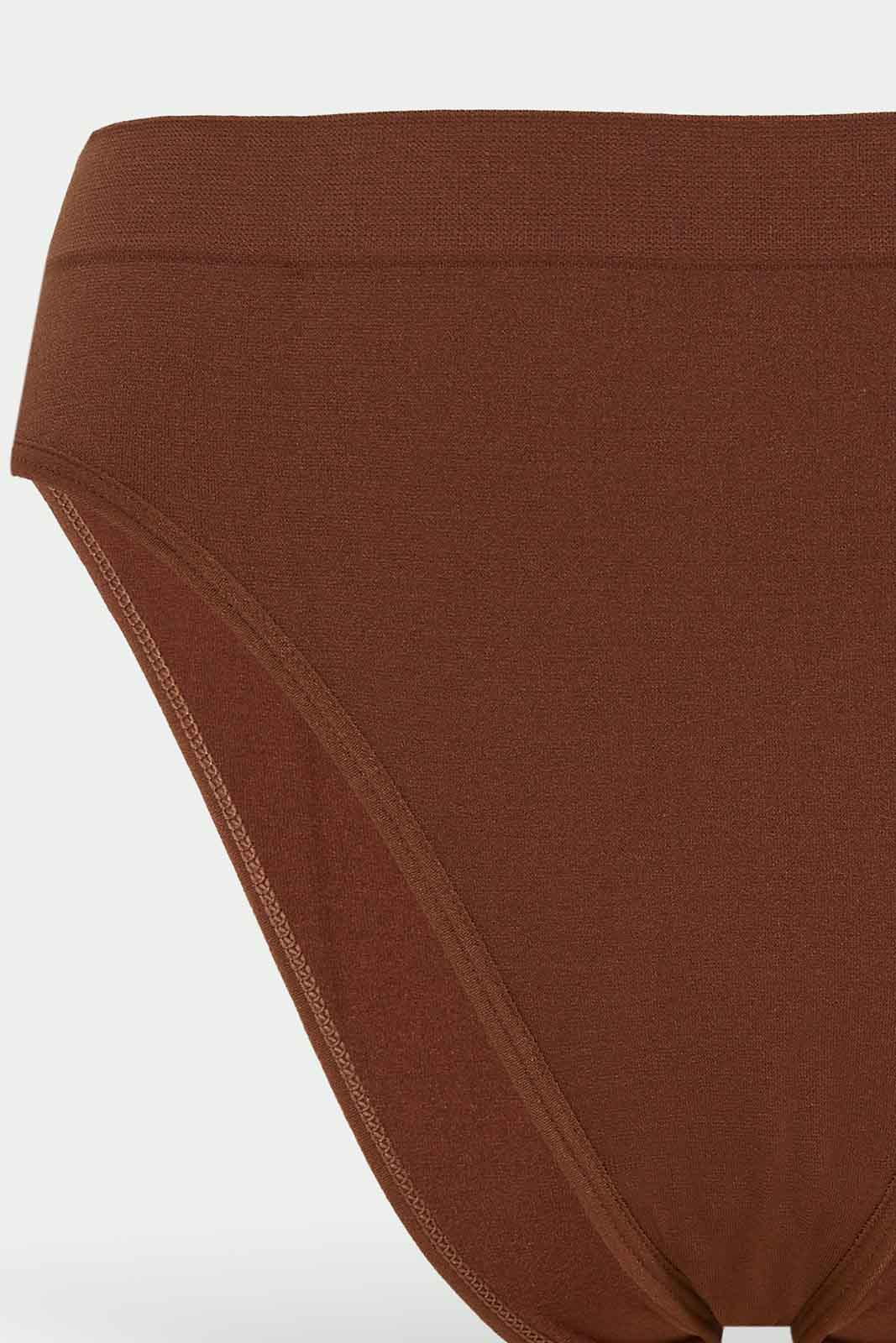 Redtag-Women-Assorted-Brown-/-Black-Plain-2Pack-Sseamless-Hi-Leg-
High-Leg-Category:Briefs,-Colour:Assorted,-Deals:New-In,-Dept:Ladieswear,-Filter:Women's-Clothing,-New-In-Women-APL,-Non-Sale,-S23A,-Section:Women,-Women-Briefs--