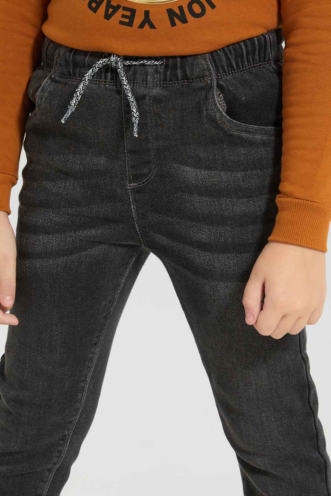 Redtag-Boys-Black-Pullon-Stretch-Jeans-BOY-Jeans,-Category:Jeans,-Colour:Black,-Deals:New-In,-Dept:Boys,-Filter:Boys-(2-to-8-Yrs),-New-In-BOY-APL,-Non-Sale,-Section:Boys-(0-to-14Yrs),-W22B-Boys-2 to 8 Years