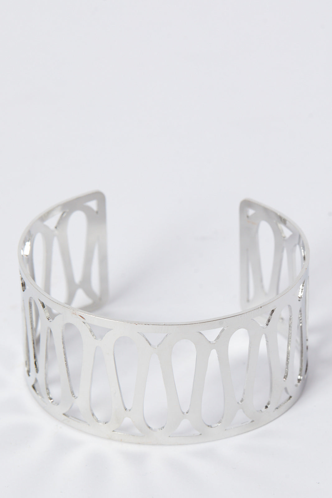 Redtag-Bracelet-Category:Jewellery,-Colour:Assorted,-Deals:2-FOR-37,-Deals:New-In,-Dept:Ladieswear,-Filter:Women's-Accessories,-New-In,-New-In-Women-ACC,-Non-Sale,-S23B,-Section:Women,-Women-Jewellery-Women-