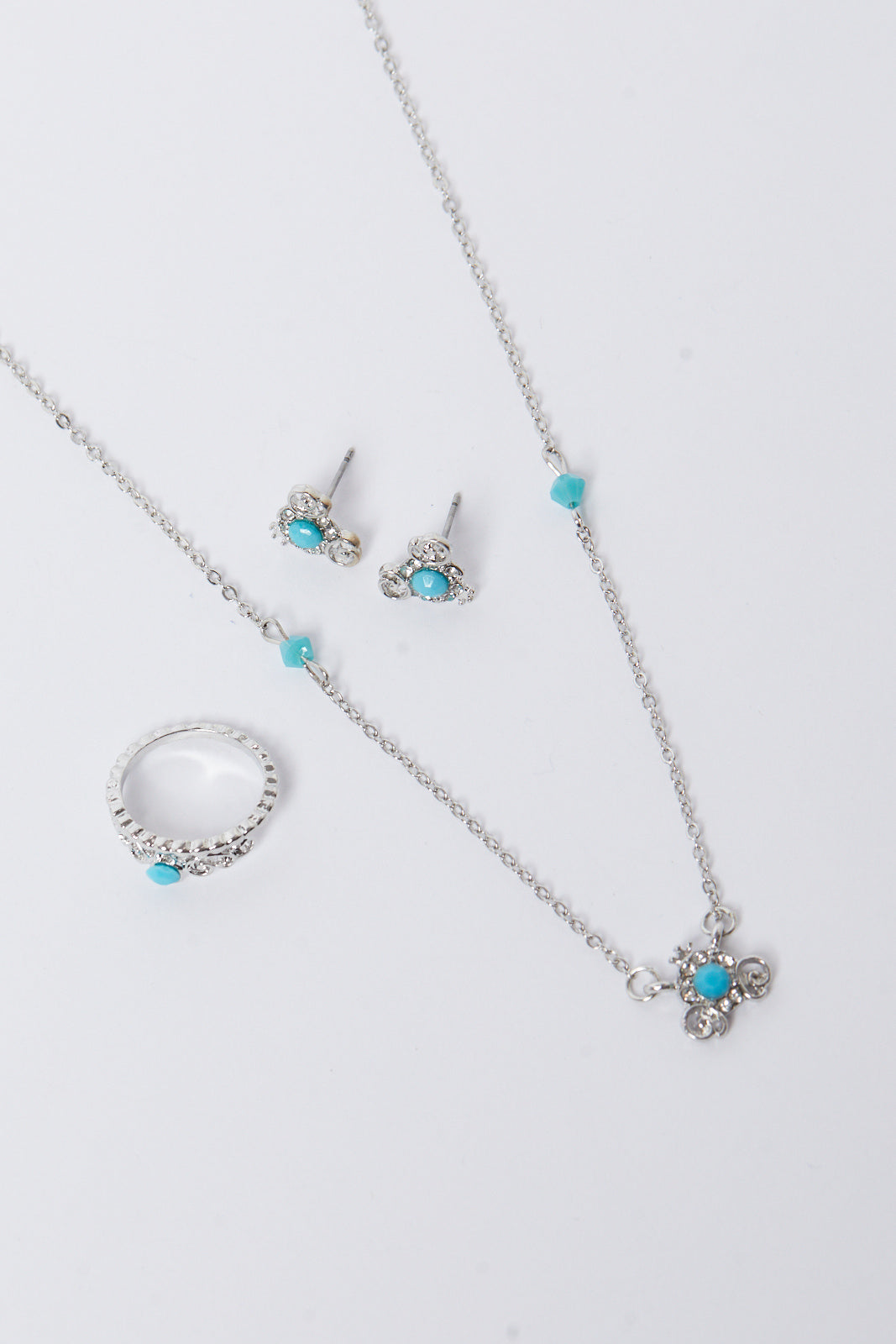 Redtag-Necklace-Category:Jewellery,-Colour:Assorted,-Deals:New-In,-Dept:Ladieswear,-Filter:Women's-Accessories,-LEC-Jewellery,-New-In,-New-In-Women-ACC,-Non-Sale,-S23B,-Section:Women-Women-