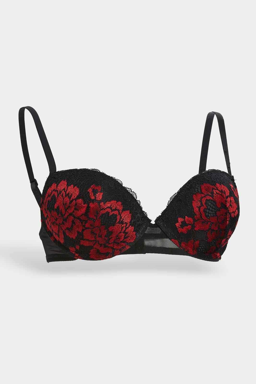 Redtag-Women-Black-Color-Single-Pack-Push-Up-Bra-Category:Bras,-Colour:Black,-Deals:New-In,-Dept:Ladieswear,-Filter:Women's-Clothing,-New-In-Women-APL,-Non-Sale,-S23A,-Section:Women,-Women-Bras--
