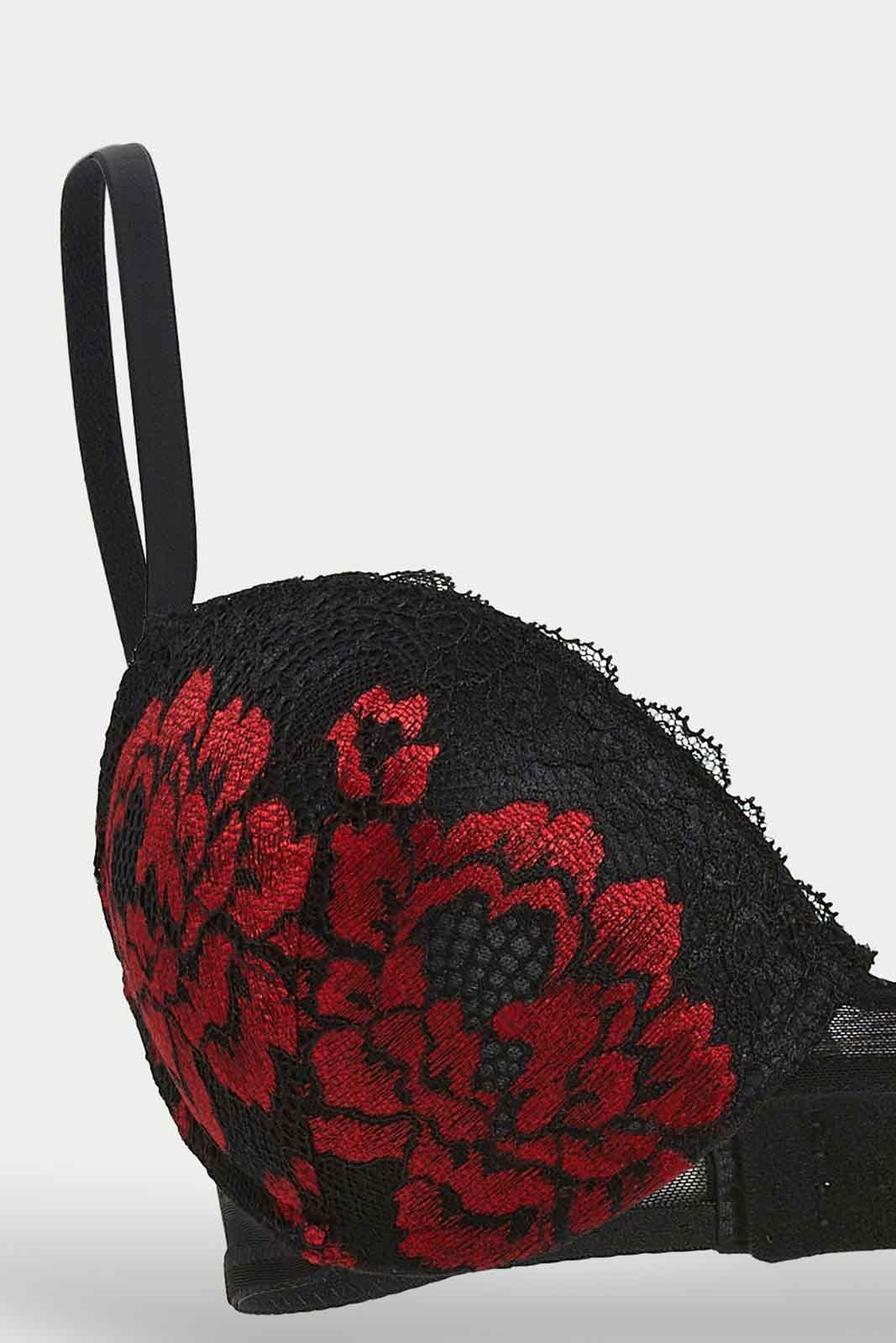 Redtag-Women-Black-Color-Single-Pack-Push-Up-Bra-Category:Bras,-Colour:Black,-Deals:New-In,-Dept:Ladieswear,-Filter:Women's-Clothing,-New-In-Women-APL,-Non-Sale,-S23A,-Section:Women,-Women-Bras--