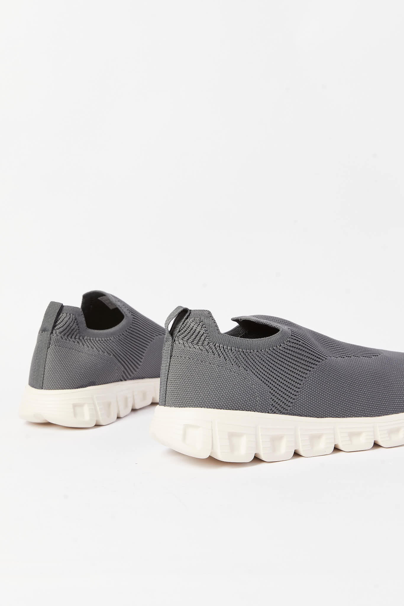 Redtag-Grey-Material-Block-Sneaker-BSR-Trainers,-Category:Trainers,-Colour:Grey,-Deals:New-In,-Filter:Boys-Footwear-(5-to-14-Yrs),-N/A,-New-In-BSR-FOO,-Non-Sale,-S23A,-Section:Boys-(0-to-14Yrs)-Senior-Boys-5 to 14 Years