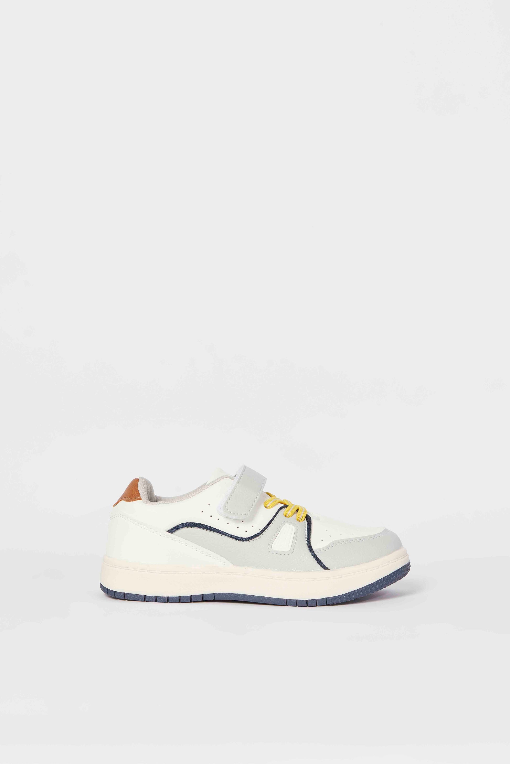 Redtag-White-Colour-Block-Sneaker-BOY-Sandals,-Category:Shoes,-Colour:White,-Deals:New-In,-Filter:Boys-Footwear-(3-to-5-Yrs),-N/A,-New-In-BOY-FOO,-Non-Sale,-S23A,-Section:Boys-(0-to-14Yrs)-Boys-3 to 5 Years