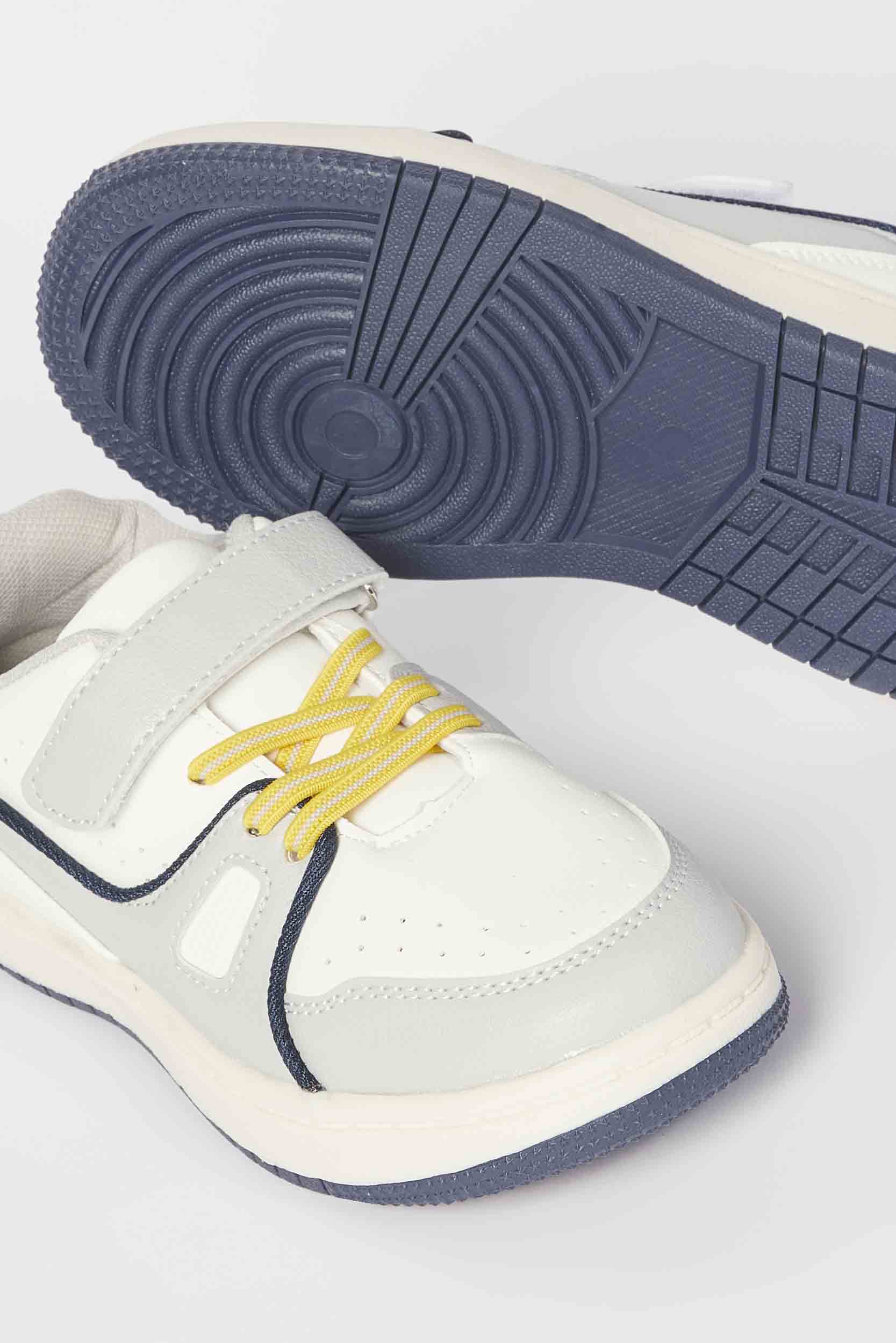 Redtag-White-Colour-Block-Sneaker-BOY-Sandals,-Category:Shoes,-Colour:White,-Deals:New-In,-Filter:Boys-Footwear-(3-to-5-Yrs),-N/A,-New-In-BOY-FOO,-Non-Sale,-S23A,-Section:Boys-(0-to-14Yrs)-Boys-3 to 5 Years