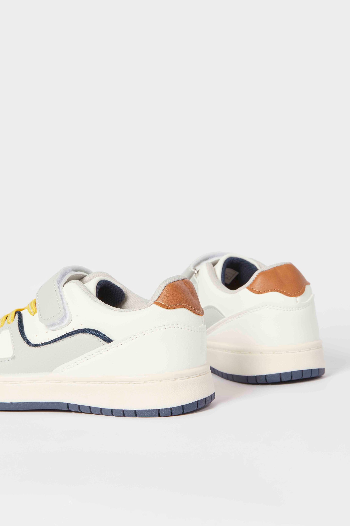 Redtag-White-Colour-Block-Sneaker-BOY-Sandals,-Category:Shoes,-Colour:White,-Deals:New-In,-Filter:Boys-Footwear-(3-to-5-Yrs),-N/A,-New-In-BOY-FOO,-Non-Sale,-S23A,-Section:Boys-(0-to-14Yrs)-Boys-3 to 5 Years