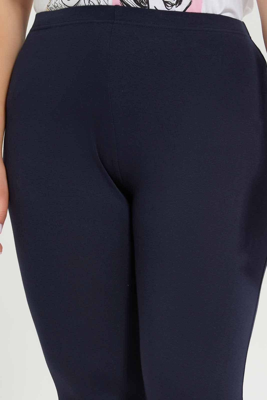 Redtag-Women-Navy-Basic-Leging-Category:Leggings,-Colour:Navy,-Deals:New-In,-Dept:Ladieswear,-Filter:Plus-Size,-LDP-Leggings,-New-In-LDP-APL,-Non-Sale,-S23A,-Section:Women,-TBL-Women's-
