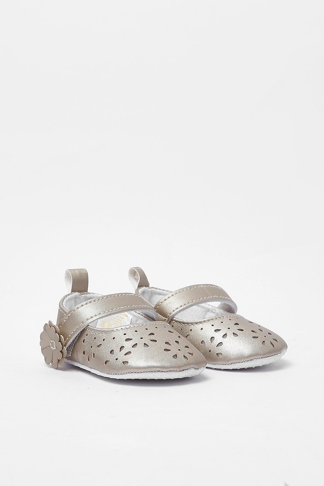 Redtag-Baby-Pale-Pink-Pram-Shoe-(Repeat)-Category:Shoes,-Colour:Pink,-Deals:2-FOR-37,-Deals:New-In,-Filter:Baby-Footwear-(0-to-18-Mths),-N/A,-NBF-Shoes,-New-In-NBF-FOO,-Non-Sale,-S23A,-Section:Boys-(0-to-14Yrs)-Baby-0 to 18 Months