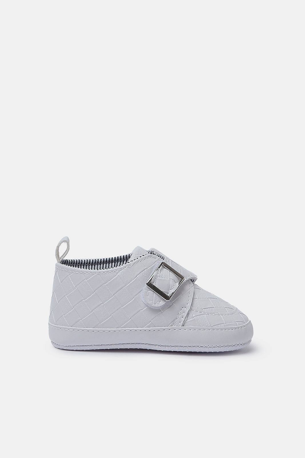 Redtag-White-Pram-Shoe-Category:Shoes,-Colour:White,-Deals:New-In,-Filter:Baby-Footwear-(0-to-18-Mths),-N/A,-NBF-Shoes,-New-In-NBF-FOO,-Non-Sale,-S23A,-Section:Boys-(0-to-14Yrs)-Baby-0 to 18 Months