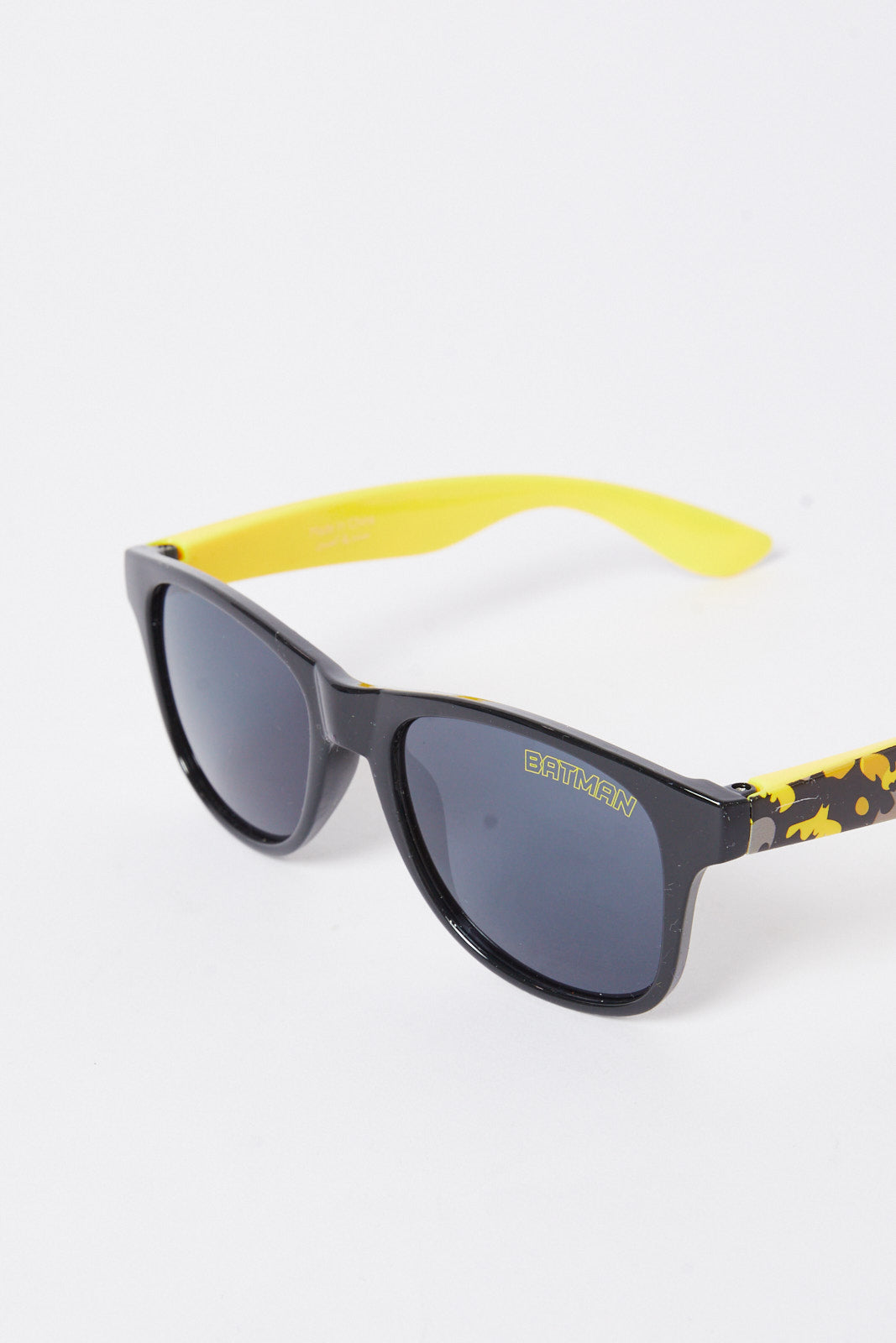 Redtag-Batman-Sunglasses-With-Wallets-BOY-Sunglasses,-Category:Sunglasses,-Colour:Assorted,-Deals:New-In,-Dept:Boys,-Filter:Boys-Accessories,-New-In,-New-In-BOY-ACC,-Non-Sale,-S23A,-Section:Boys-(0-to-14Yrs)-Boys-