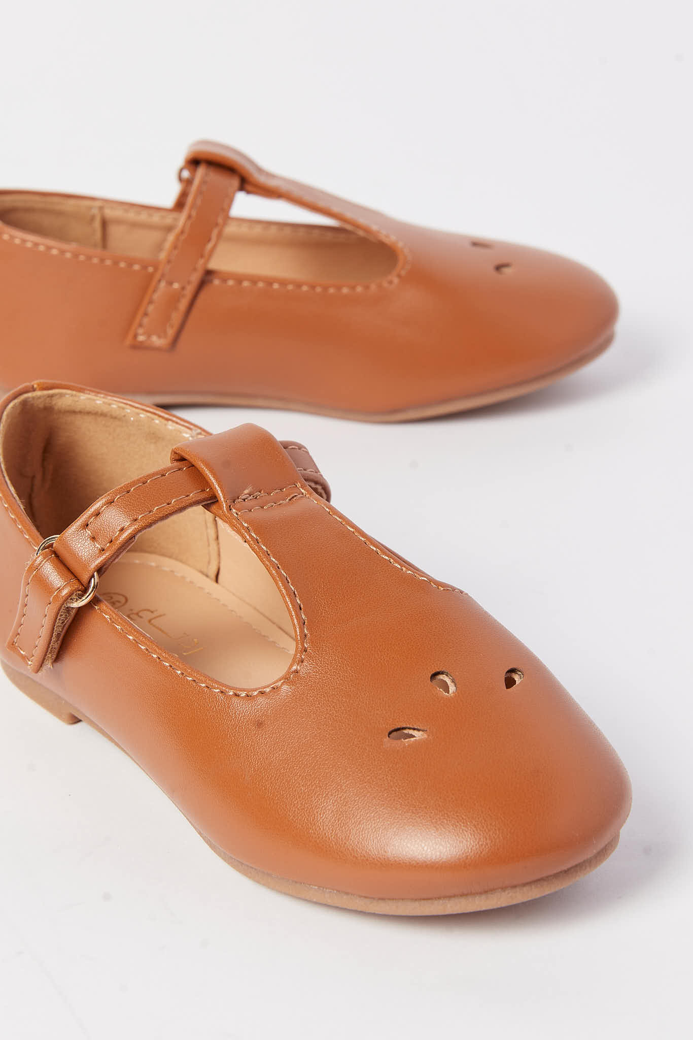 Redtag-Brown-T-Bar-Ballerina
(Repeat)-Category:Shoes,-Colour:Brown,-Deals:New-In,-Filter:Girls-Footwear-(1-to-3-Yrs),-ING-Shoes,-N/A,-New-In-ING-FOO,-Non-Sale,-S23A,-Section:Girls-(0-to-14Yrs)-Infant-Girls-1 to 3 Years