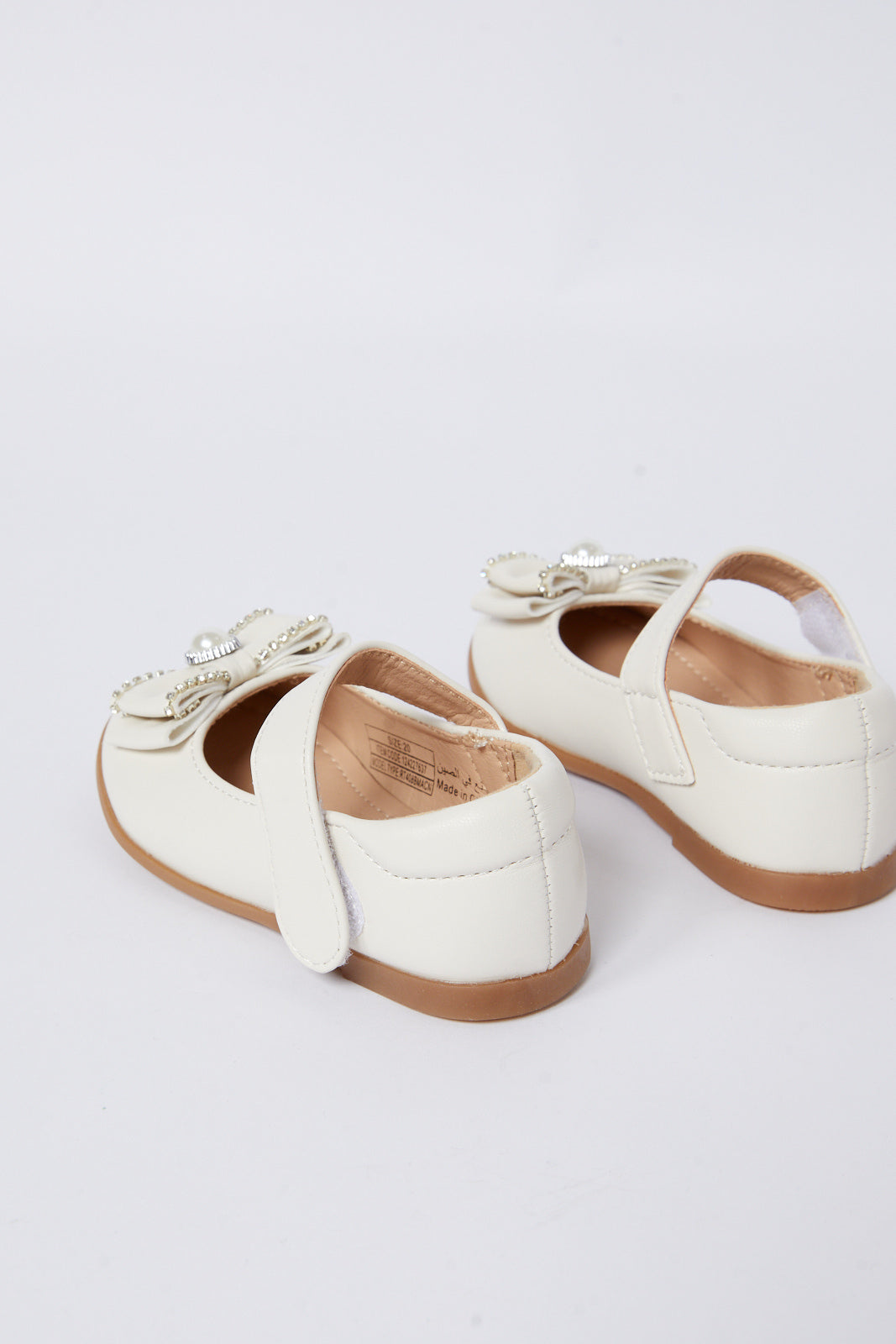 Redtag-White-Bow-Ballerina-Category:Shoes,-Colour:White,-Deals:New-In,-Filter:Girls-Footwear-(1-to-3-Yrs),-ING-Shoes,-N/A,-New-In-ING-FOO,-Non-Sale,-S23A,-Section:Girls-(0-to-14Yrs)-Infant-Girls-1 to 3 Years