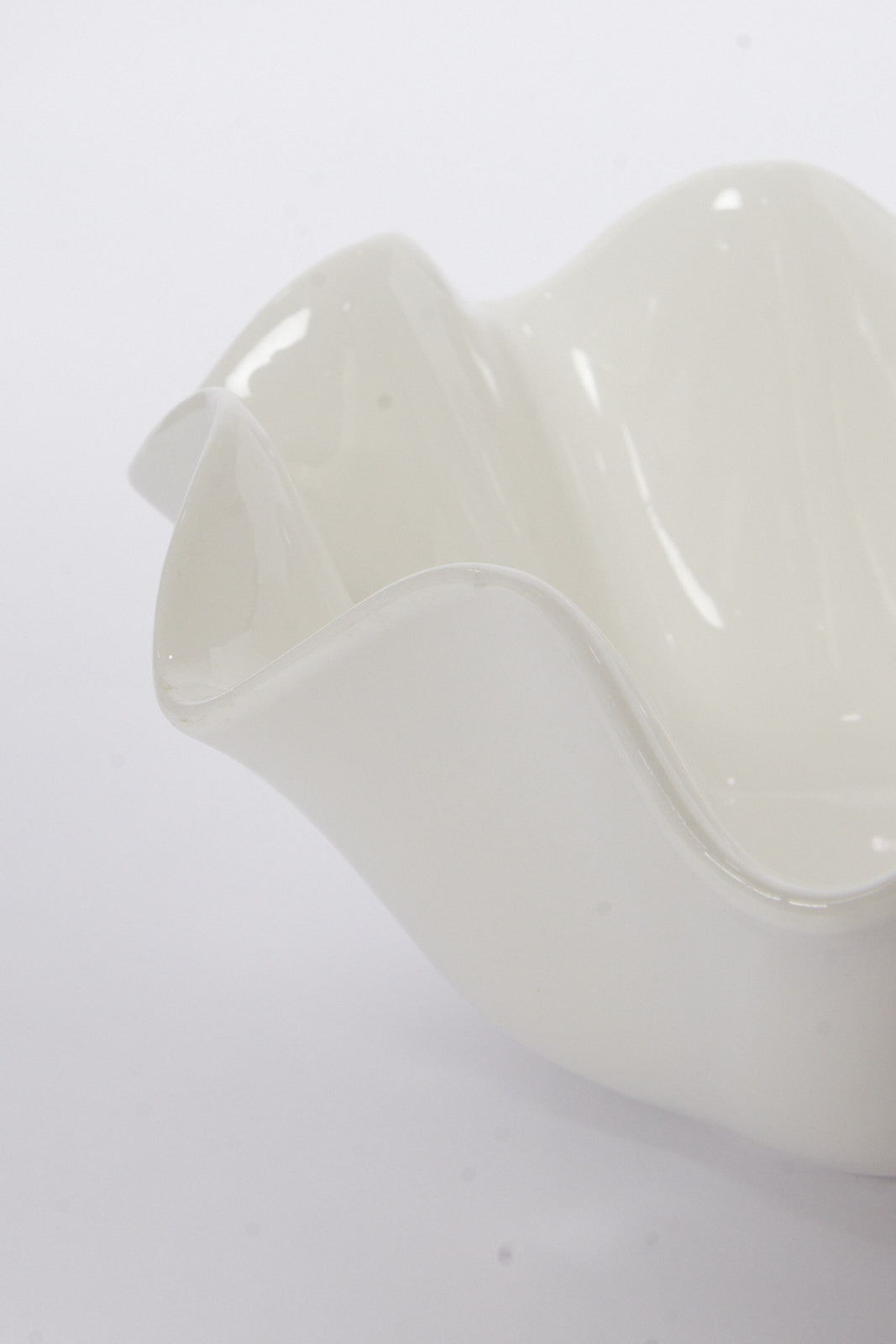 Redtag-White-Porcelain-Wave-Bowl-Category:Bowls,-Colour:White,-Deals:New-In,-Dept:Home,-Filter:Home-Dining,-HMW-DIN-Serveware,-New-In-HMW-DIN,-Non-Sale,-S23A,-Section:Homewares-Home-Dining-
