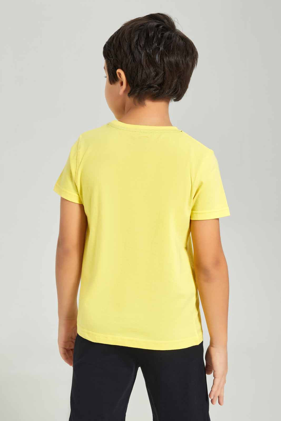 Redtag-Boys-Yellow-Tom-And-Jerry-T-Shirt-And-Shorts-Pyjama-Set-BOY-Pyjama-Sets,-Category:Pyjama-Sets,-Colour:Yellow,-Deals:New-In,-Dept:Boys,-Filter:Boys-(2-to-8-Yrs),-New-In-BOY-APL,-Non-Sale,-S23A,-Section:Boys-(0-to-14Yrs)-Boys-2 to 8 Years