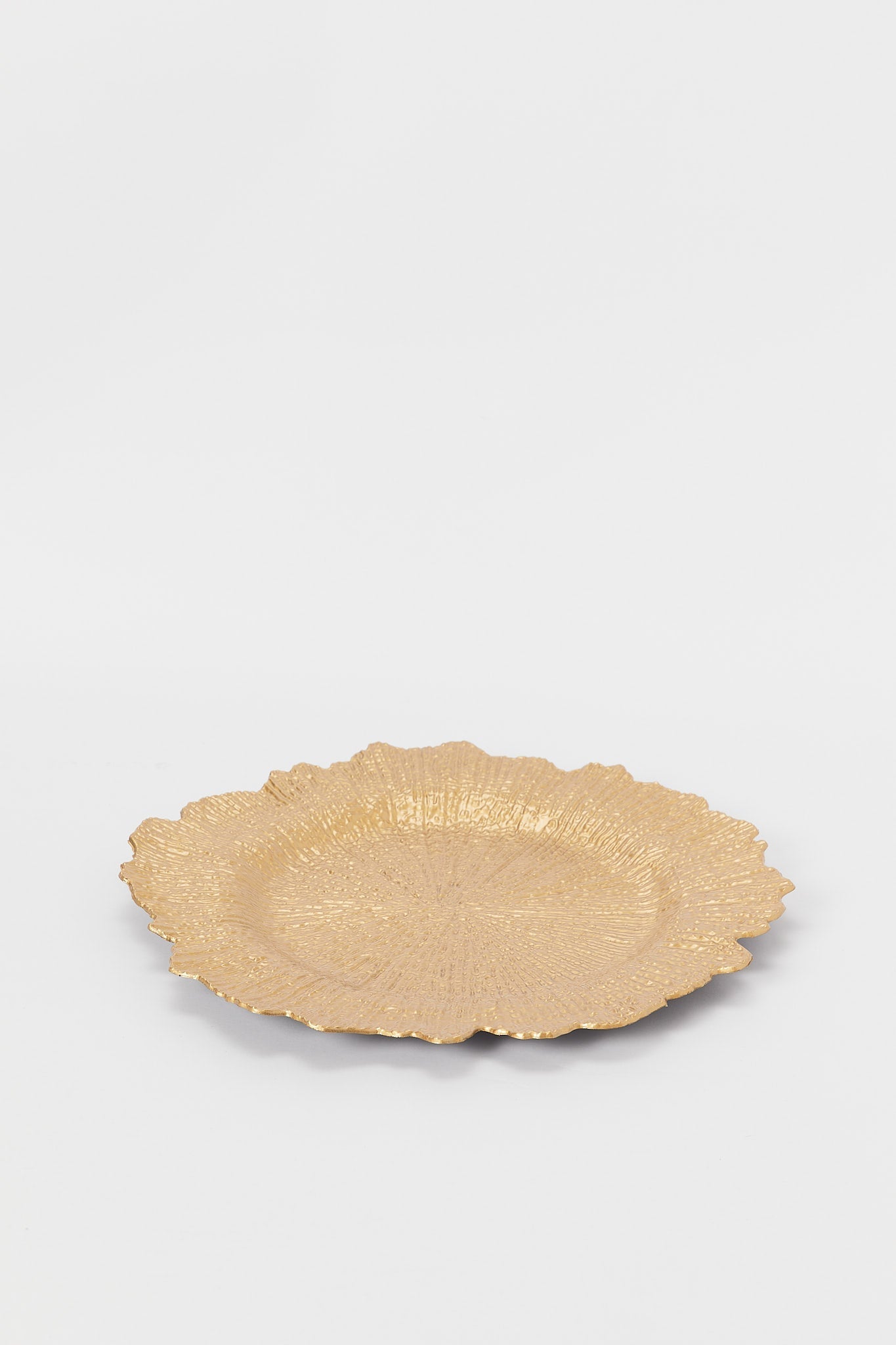 Redtag-Gold-Charger-Plate-Category:Plates,-Colour:Gold,-Deals:New-In,-Dept:Home,-Filter:Home-Dining,-H1:HMW,-H2:DIN,-H3:KIS,-H4:ACC,-HMW-DIN-Kitchen-Accessories,-New-In-HMW-DIN,-Non-Sale,-S23B,-Season:S23B,-Section:Homewares-Home-Dining-