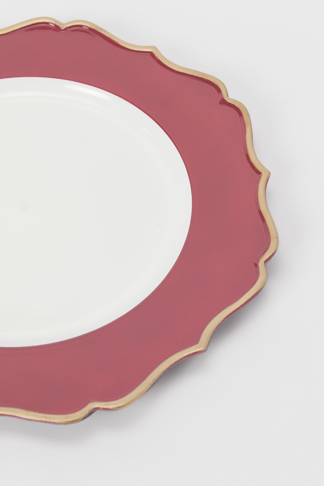 Redtag-Red-Charger-Plate-Category:Plates,-Colour:Red,-Deals:New-In,-Dept:Home,-Filter:Home-Dining,-H1:HMW,-H2:DIN,-H3:KIS,-H4:ACC,-HMW-DIN-Kitchen-Accessories,-New-In-HMW-DIN,-Non-Sale,-S23B,-Season:S23B,-Section:Homewares-Home-Dining-