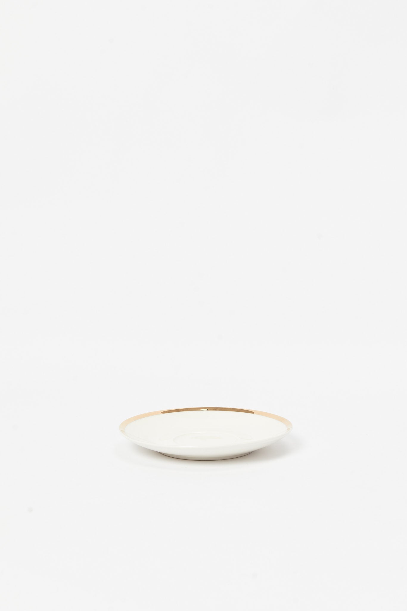 Redtag-White-Coupe-Dinner-Set-With-Gold-Rim-(-20-Piece)-Category:Dinner-Sets,-Colour:White,-Deals:New-In,-Dept:Home,-Filter:Home-Dining,-HMW-DIN-Crockery,-New-In-HMW-DIN,-Non-Sale,-S23B,-Section:Homewares-Home-Dining-