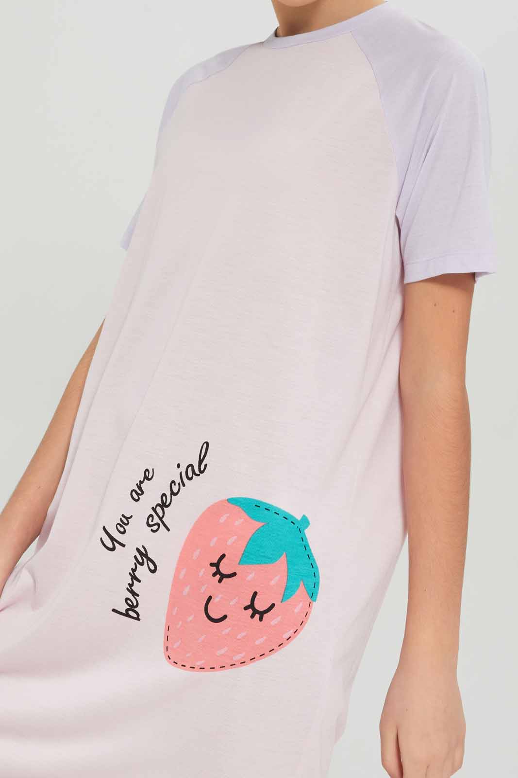 Redtag-Girls-Pink/Purple-Raglan-Nightdress-Category:Nightshirts,-Colour:Assorted,-Deals:New-In,-Dept:Girls,-Filter:Senior-Girls-(8-to-14-Yrs),-GSR-Nightshirts,-New-In-GSR-APL,-Non-Sale,-S23A,-Section:Girls-(0-to-14Yrs)-Senior-Girls-9 to 14 Years