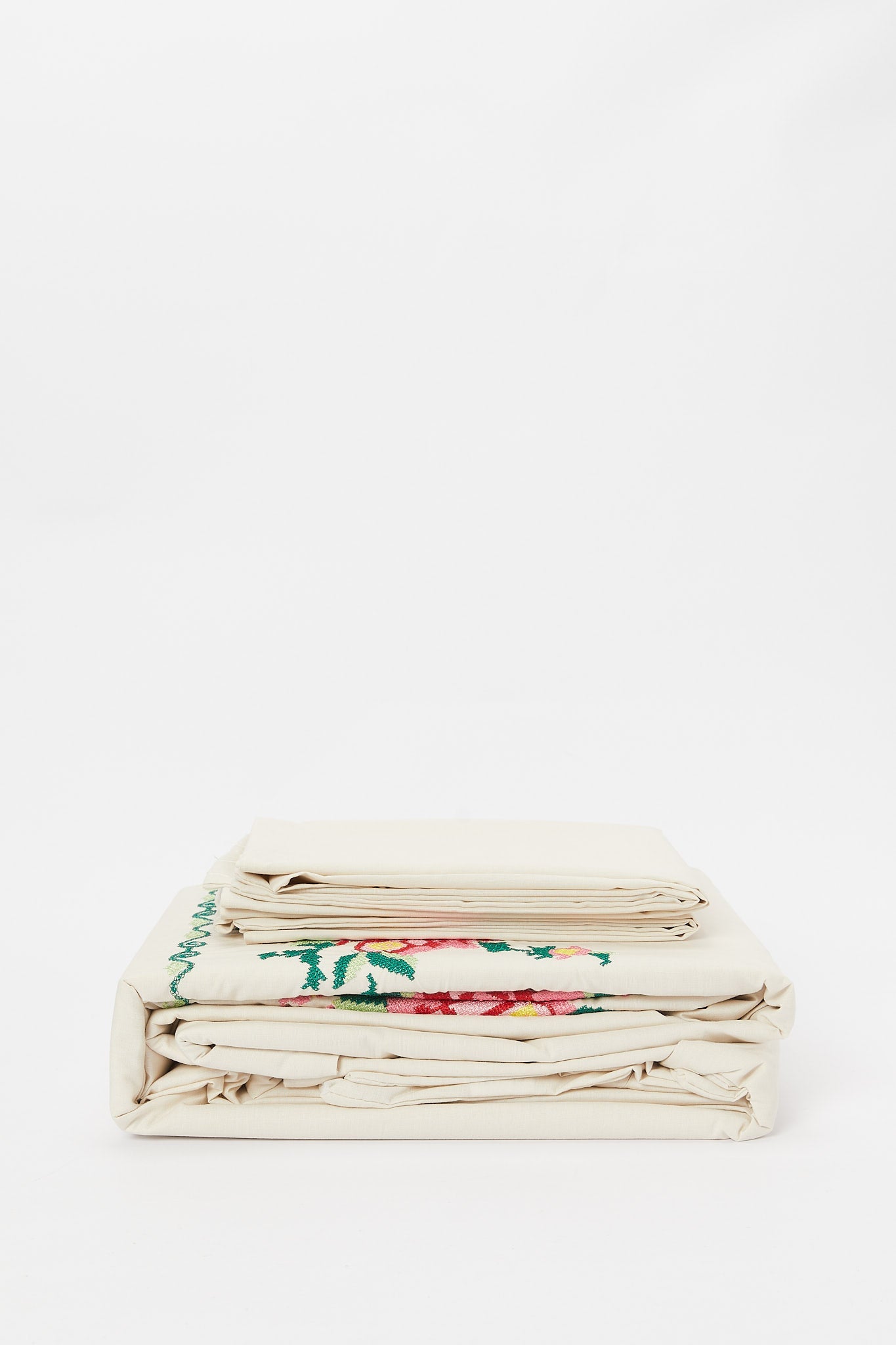 Redtag-Ivory-Floral-Embroidery-Duvet-Cover-Set-(King-Size)-Category:Duvet-Covers,-Colour:Ivory,-Deals:New-In,-Dept:Home,-Filter:Home-Bedroom,-H1:HMW,-H2:BED,-H3:BLN,-H4:DVC,-HMW-BED-Duvet-Covers,-New-In-HMW-BED,-Non-Sale,-S23B,-Season:S23B,-Section:Homewares,-Style:EMBROIDERY-Home-Bedroom-