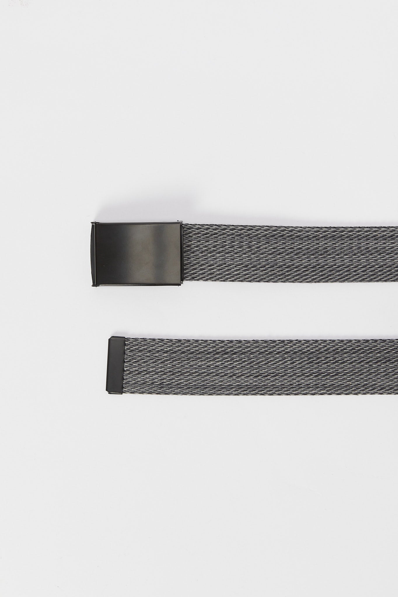 Redtag-Black-Elastic-Belt-With-Matt-Black-Finish-Category:Belts,-Colour:Black,-Deals:New-In,-Dept:Menswear,-Filter:Men's-Accessories,-H1:ACC,-H2:GEN,-H3:MEA,-H4:FAA,-Men-Belts,-New-In,-New-In-Men-ACC,-Non-Sale,-S23A,-Season:S23B,-Section:Men-Men's-