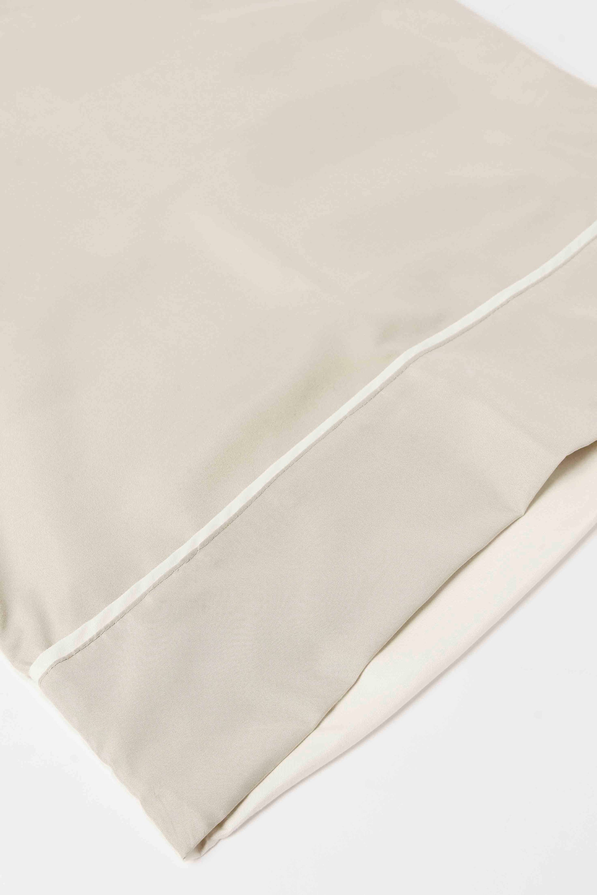 Redtag-Beige/Ivory-Reversible-3-Piece-Duvet-Cover-Set-(Double-Size)-Category:Duvet-Covers,-Colour:Beige,-Deals:New-In,-Dept:Home,-Filter:Home-Bedroom,-HMW-BED-Duvet-Covers,-New-In-HMW-BED,-Non-Sale,-S23A,-Section:Homewares-Home-Bedroom-